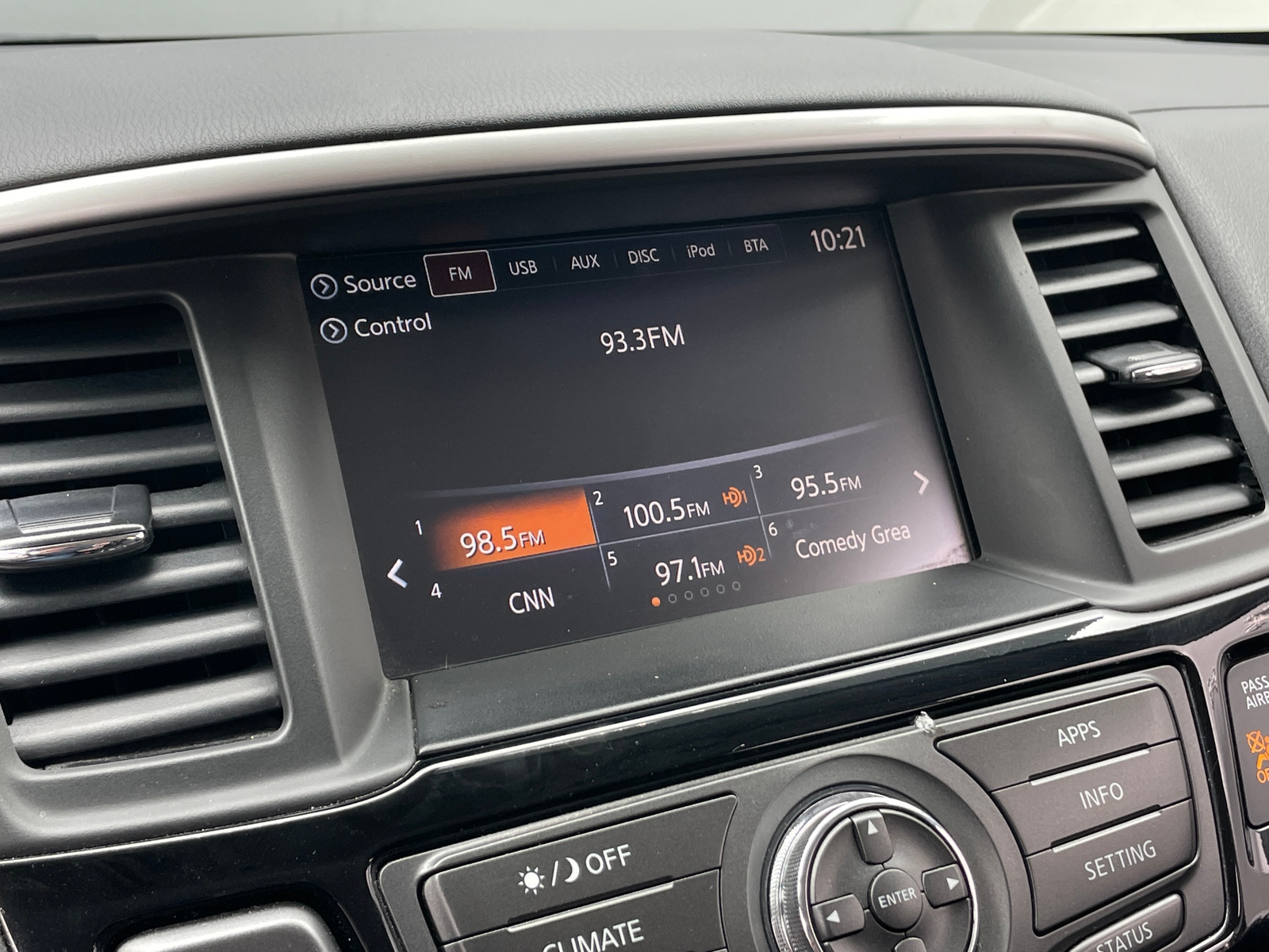 Thumbnail: 2018 Nissan Pathfinder - 4