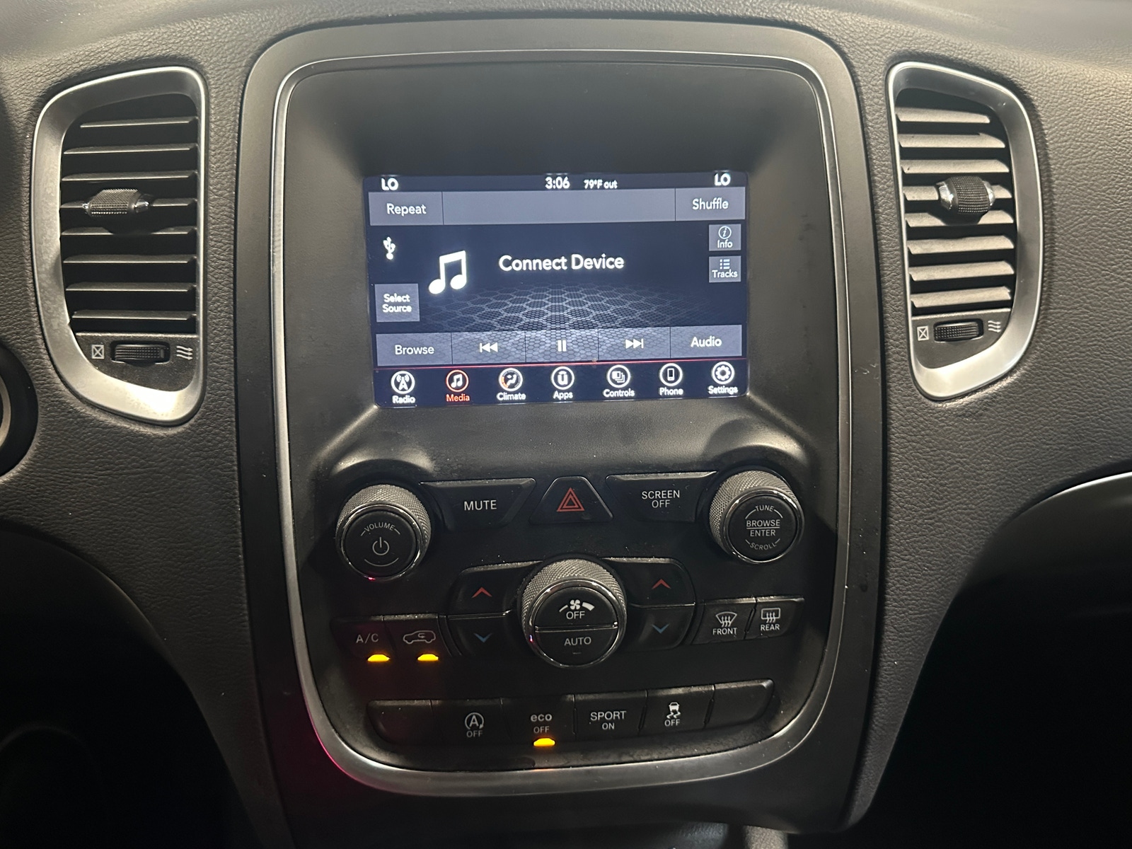 Thumbnail: 2019 Dodge Durango - 4