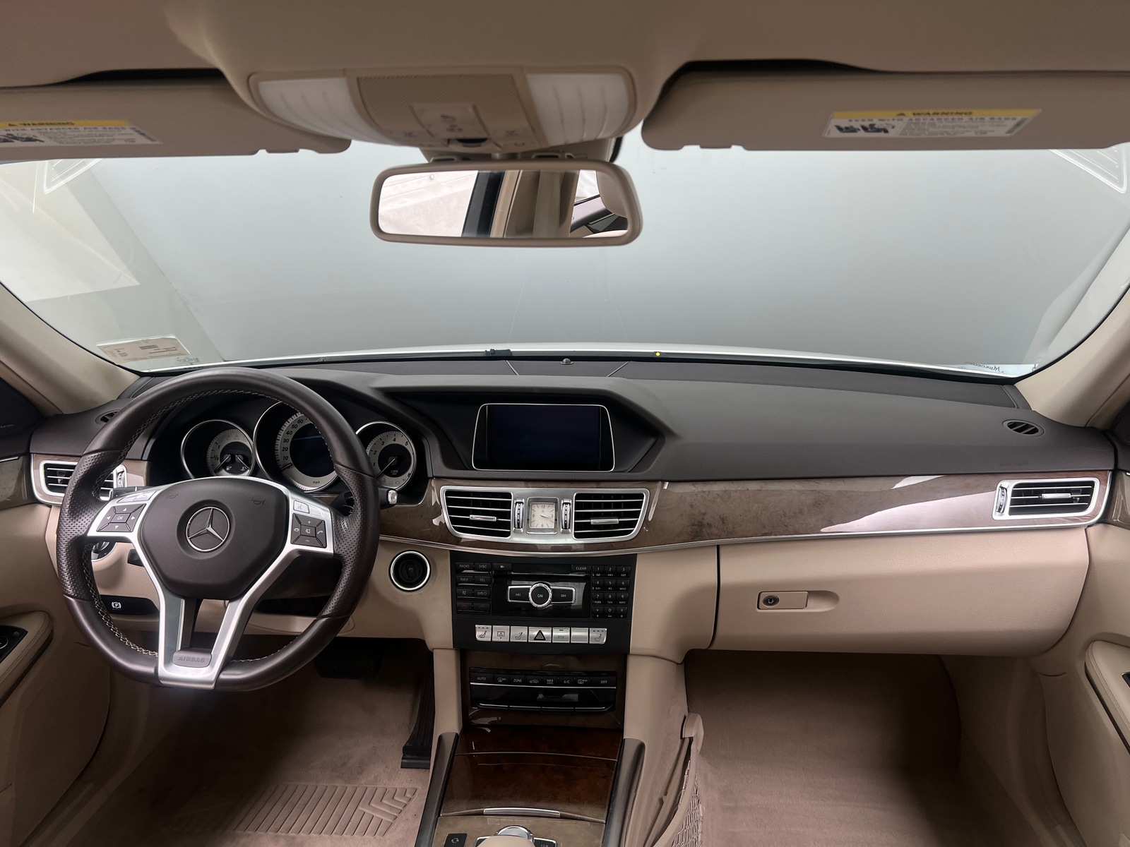 Thumbnail: 2014 Mercedes-Benz E-Class - 2