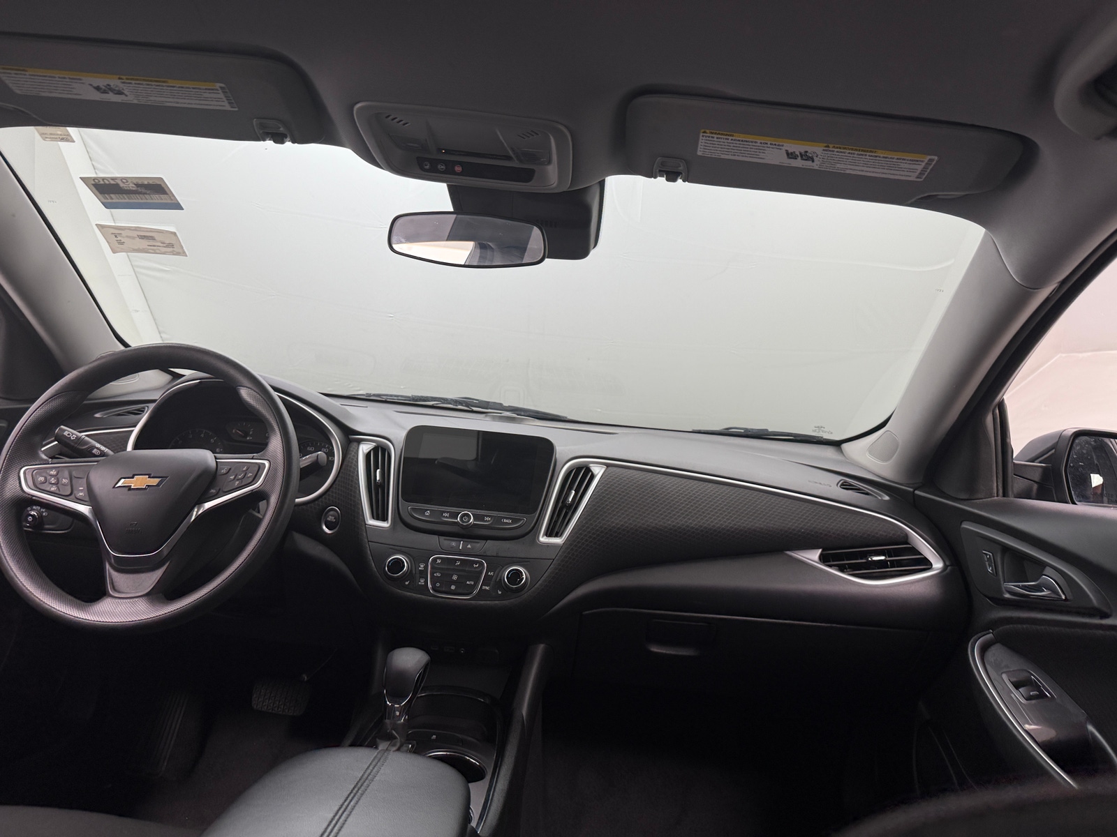 Thumbnail: 2023 Chevrolet Malibu - 3