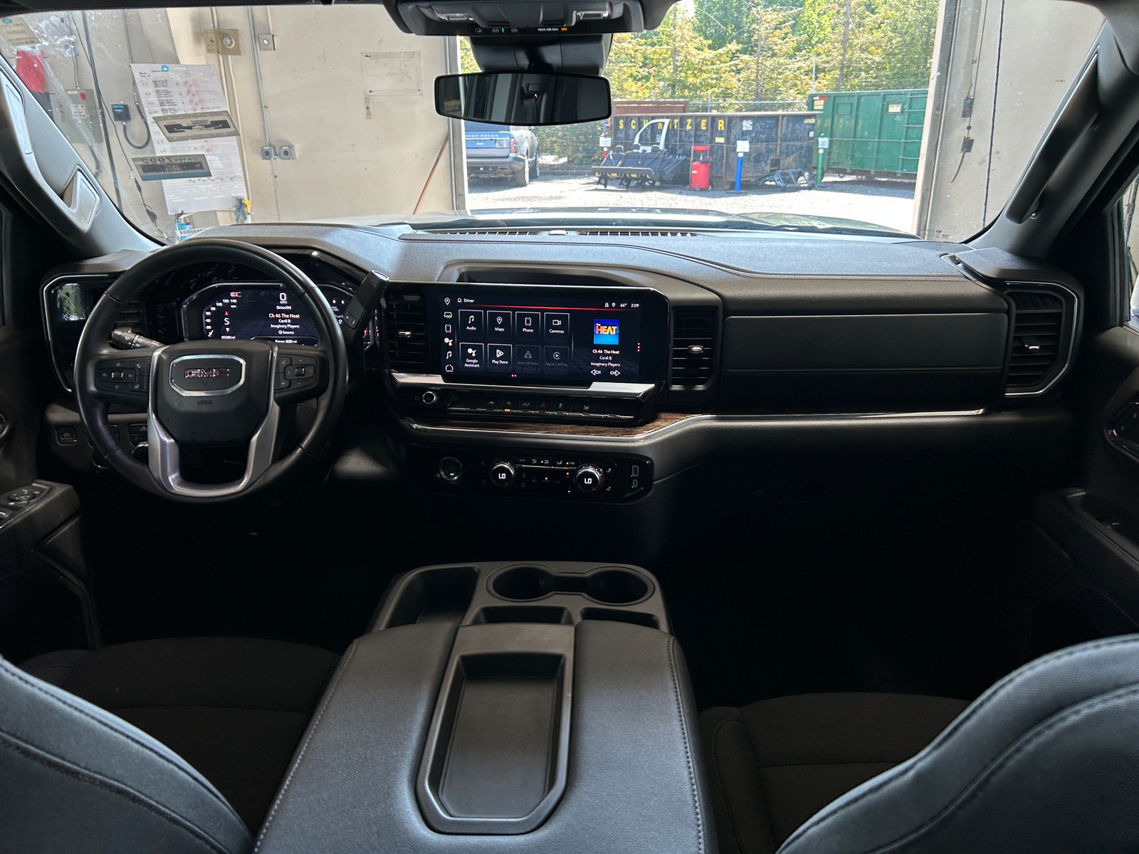 Thumbnail: 2024 GMC Sierra 1500 - 3