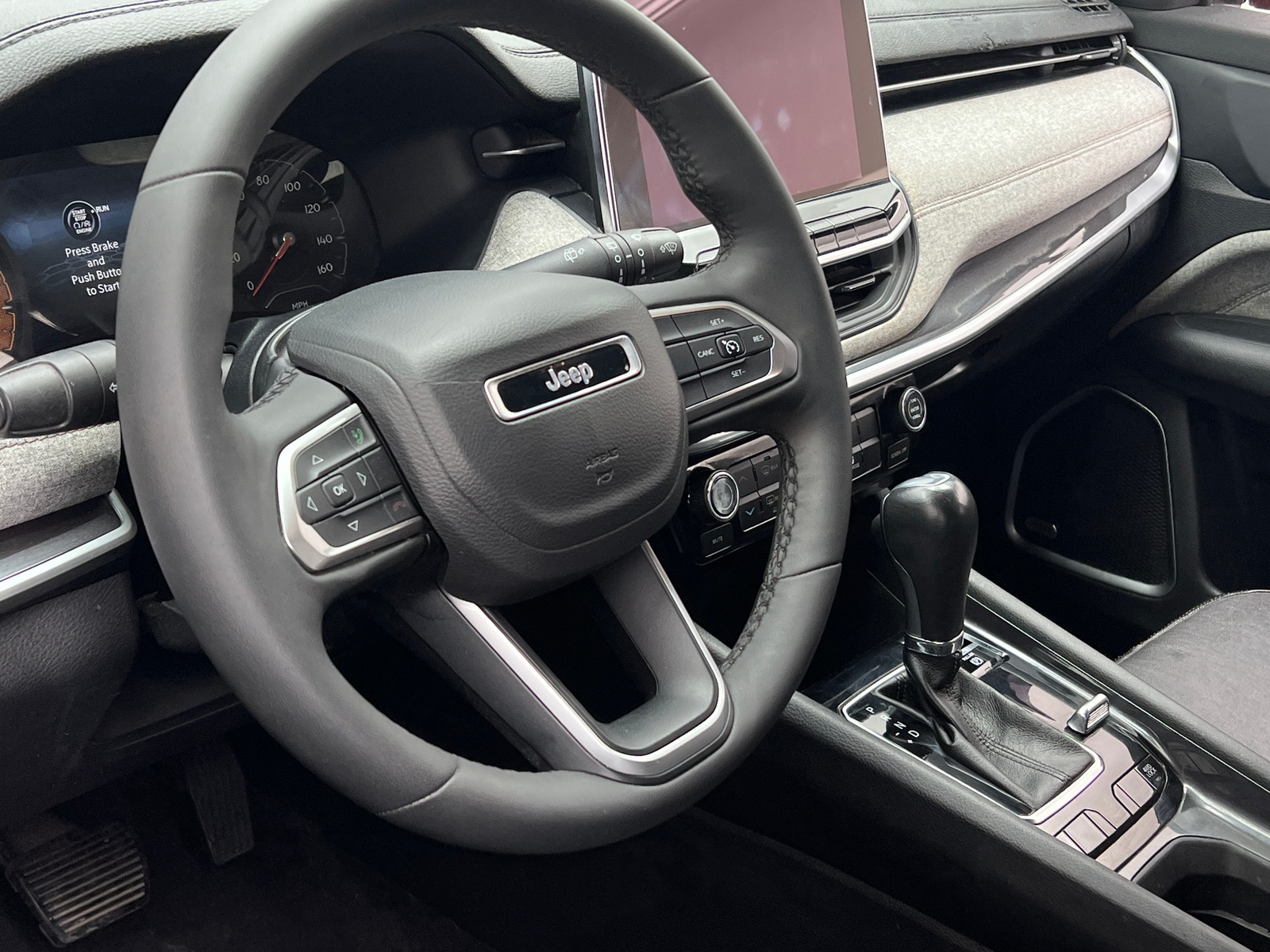 Thumbnail: 2023 Jeep Compass - 4