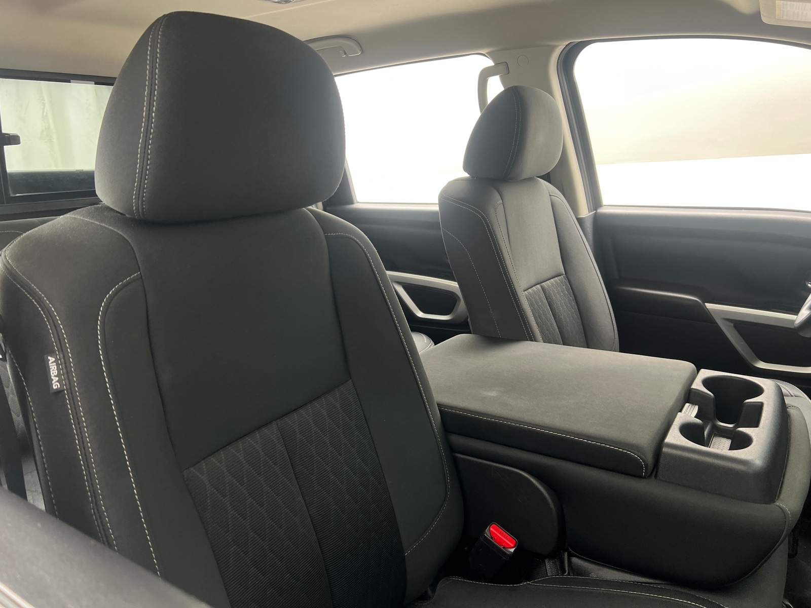 Thumbnail: 2019 Nissan Titan - 2