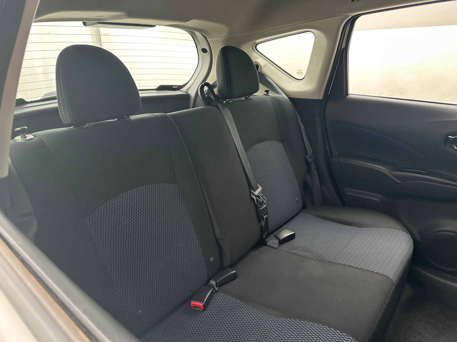 Thumbnail: 2017 Nissan Versa Note - 6