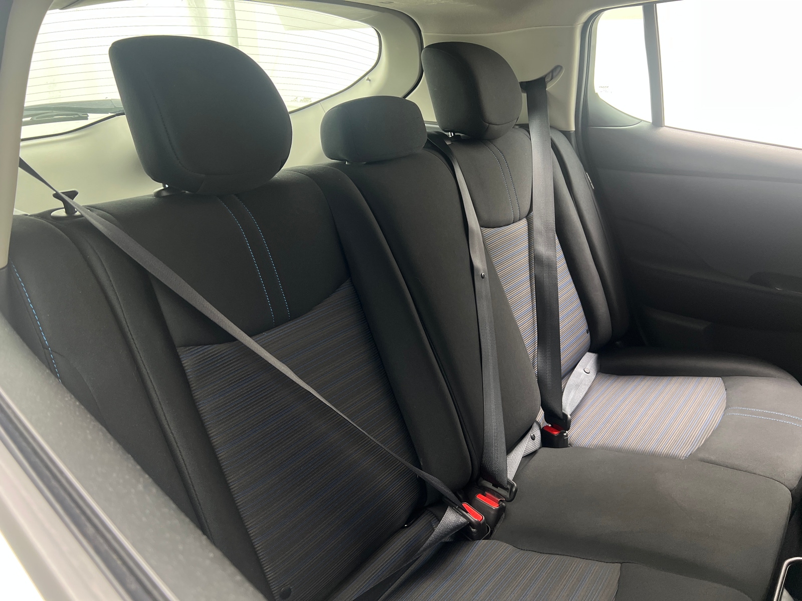 Thumbnail: 2023 Nissan Leaf - 6