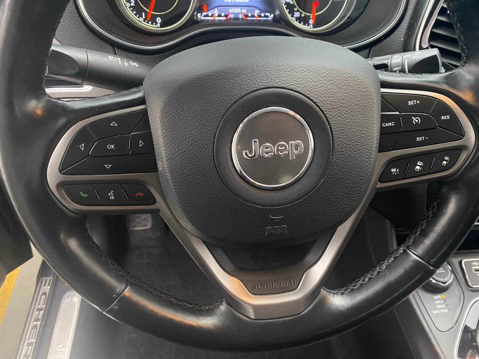 Thumbnail: 2021 Jeep Cherokee - 4