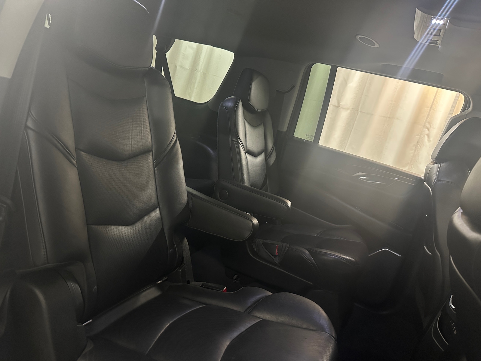 Thumbnail: 2018 Cadillac Escalade - 5