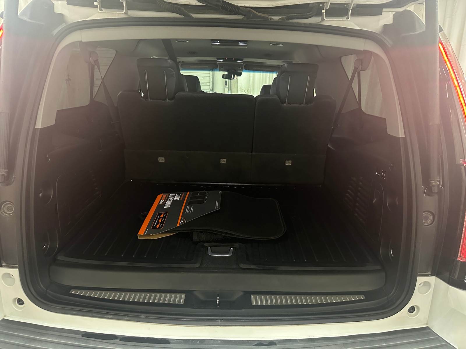 Thumbnail: 2018 Cadillac Escalade - 6