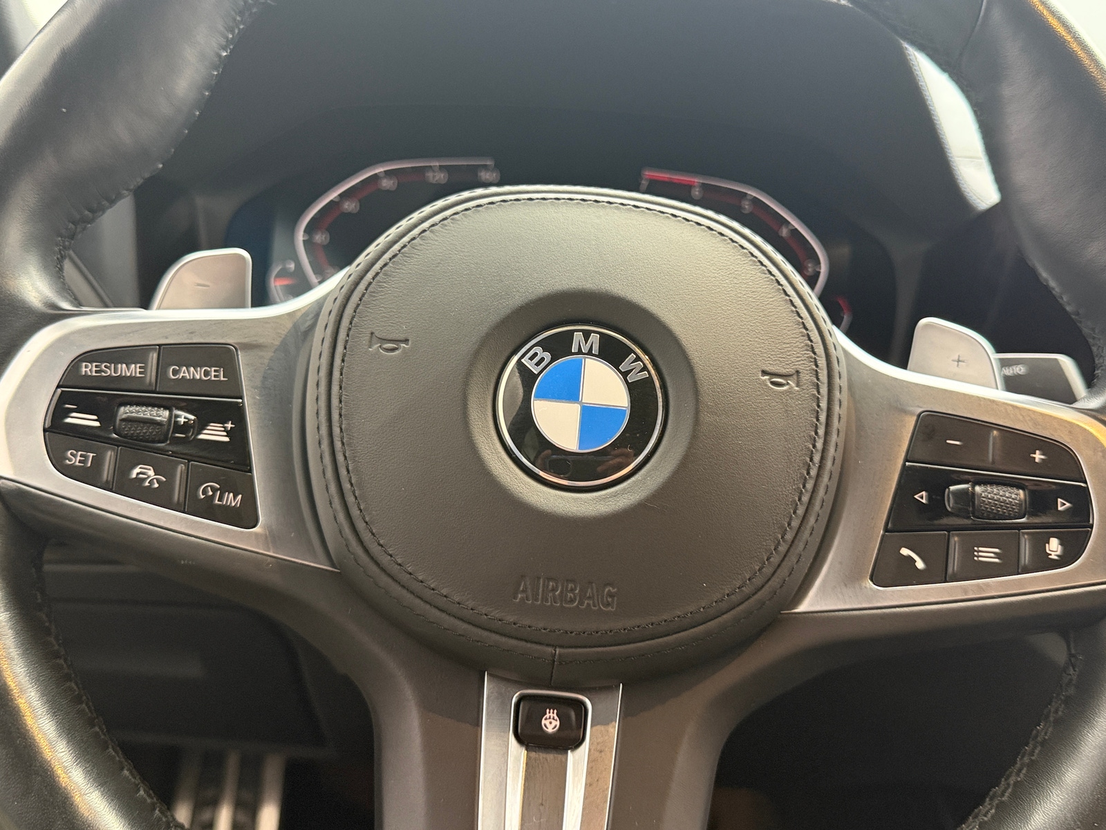 Thumbnail: 2019 BMW 3 Series - 4