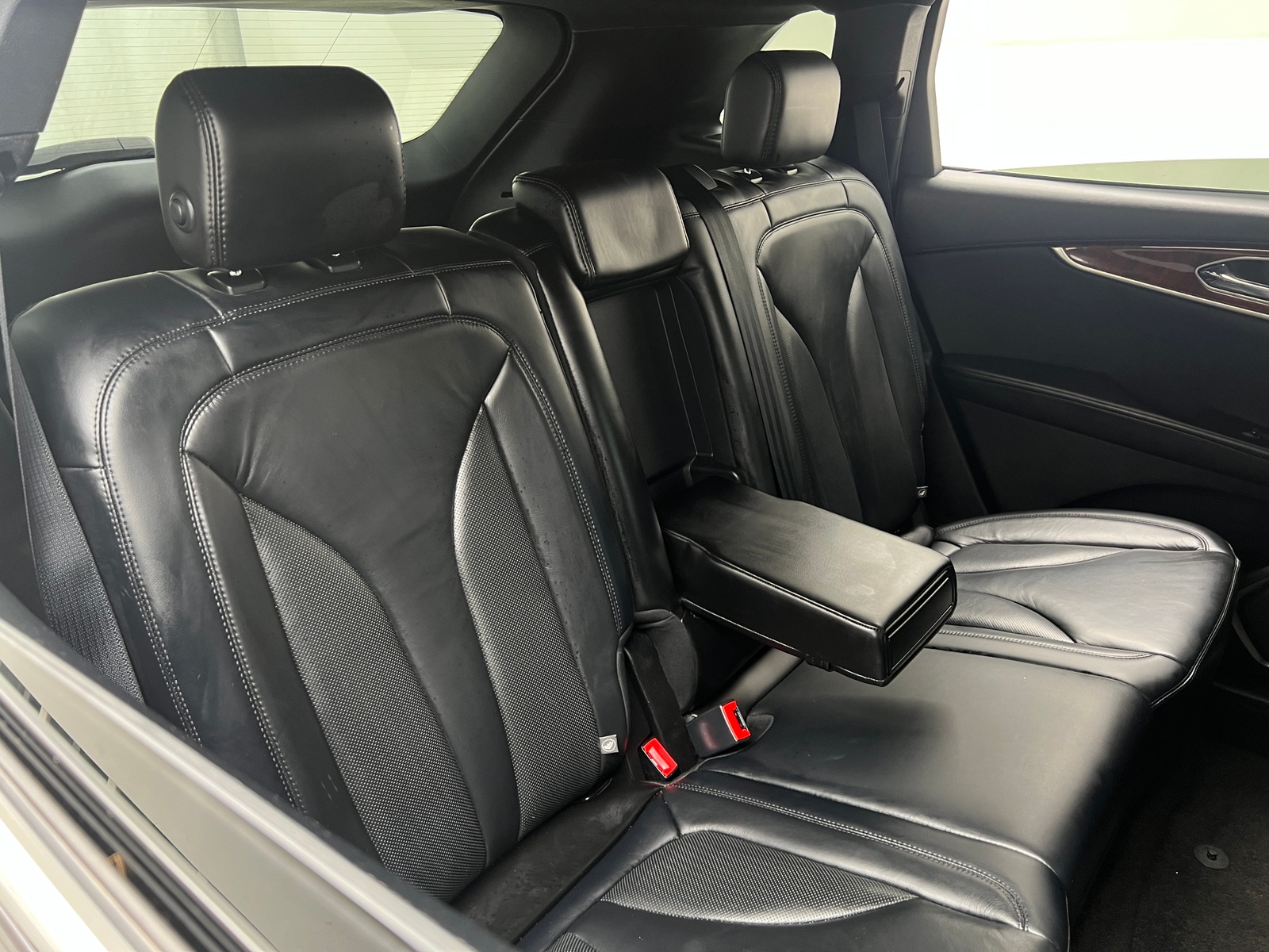 Thumbnail: 2019 Lincoln Nautilus - 5