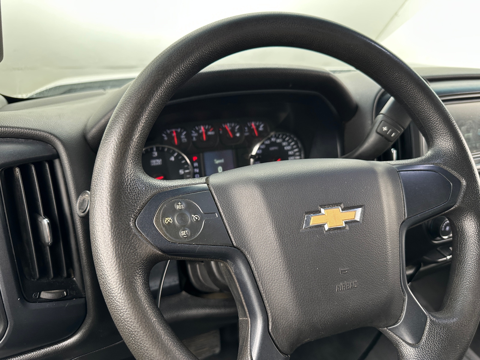 Thumbnail: 2018 Chevrolet Silverado 2500 - 5