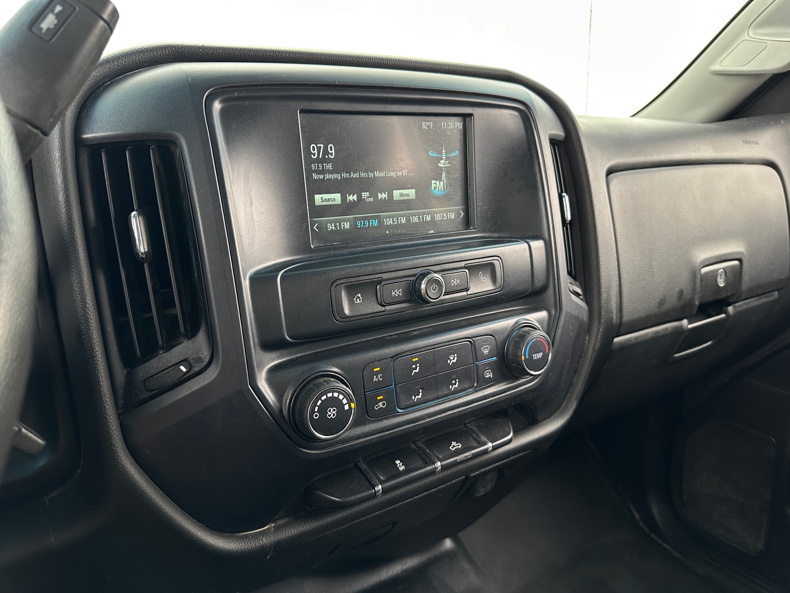 Thumbnail: 2018 Chevrolet Silverado 2500 - 4