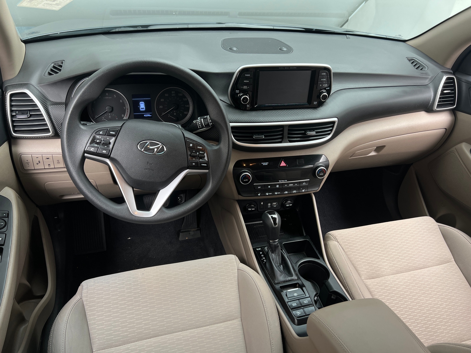Thumbnail: 2019 Hyundai Tucson - 3