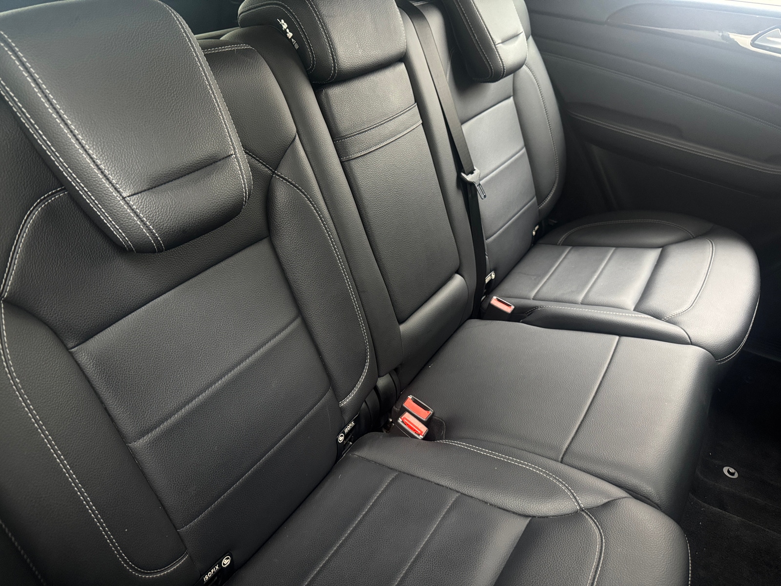 Thumbnail: 2012 Mercedes-Benz M-Class - 5