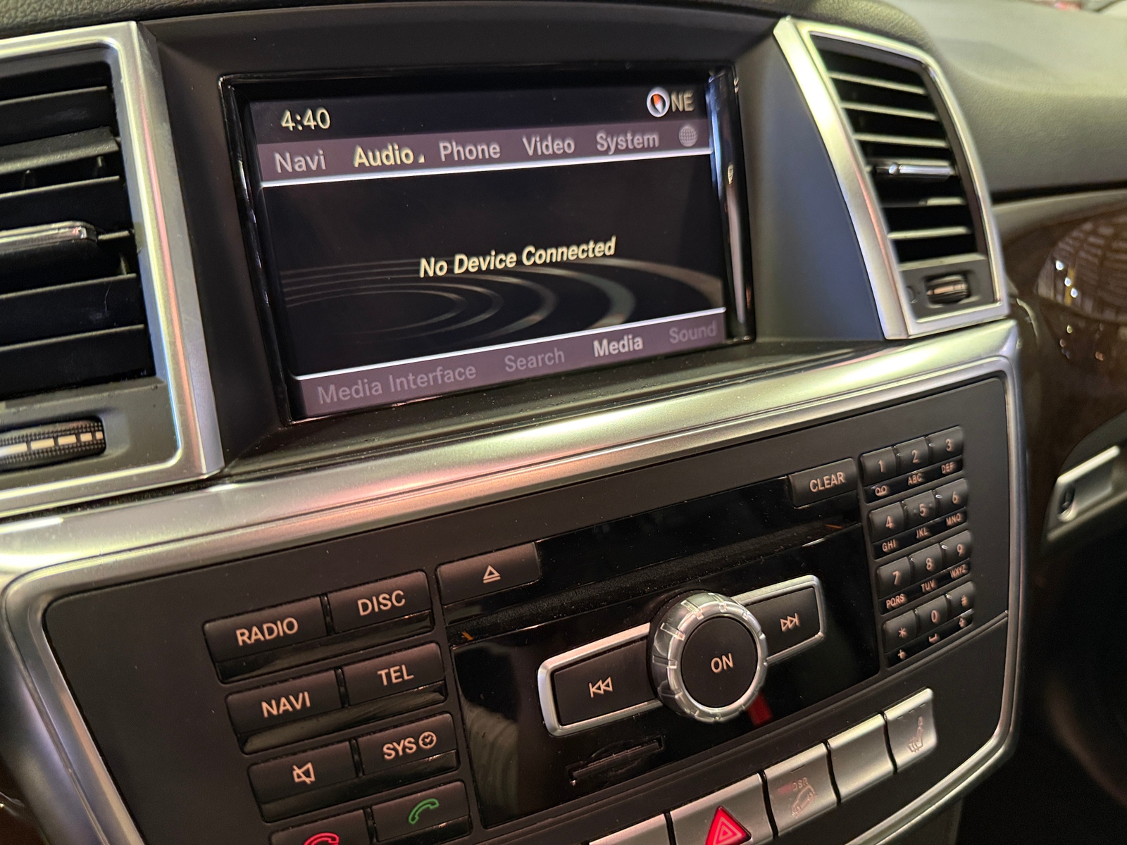 Thumbnail: 2012 Mercedes-Benz M-Class - 3
