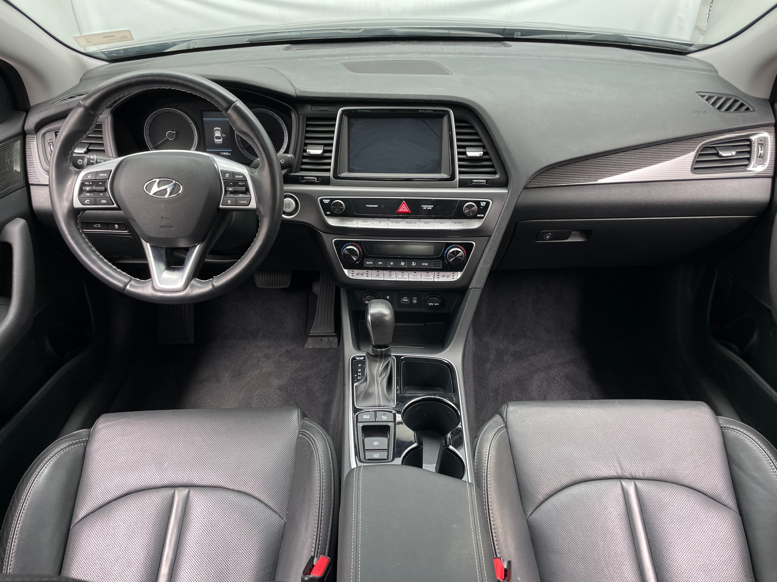 Thumbnail: 2019 Hyundai Sonata - 2