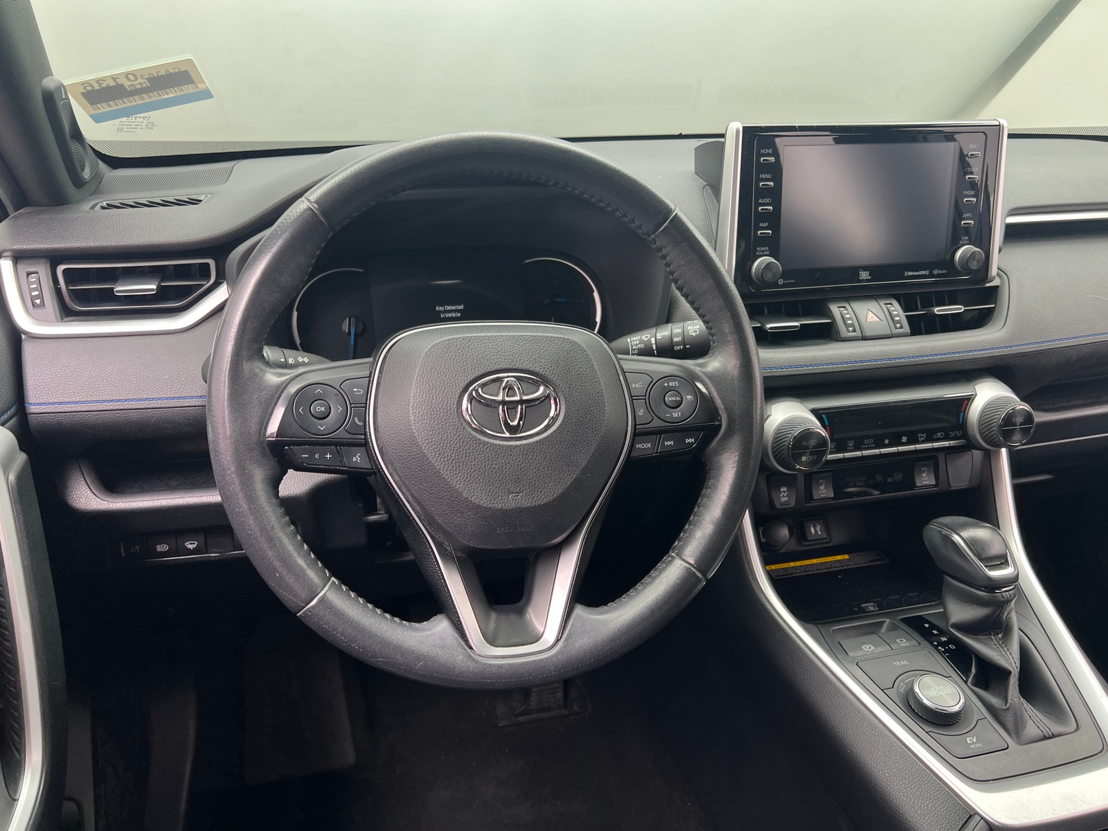 Thumbnail: 2019 Toyota RAV4 - 4
