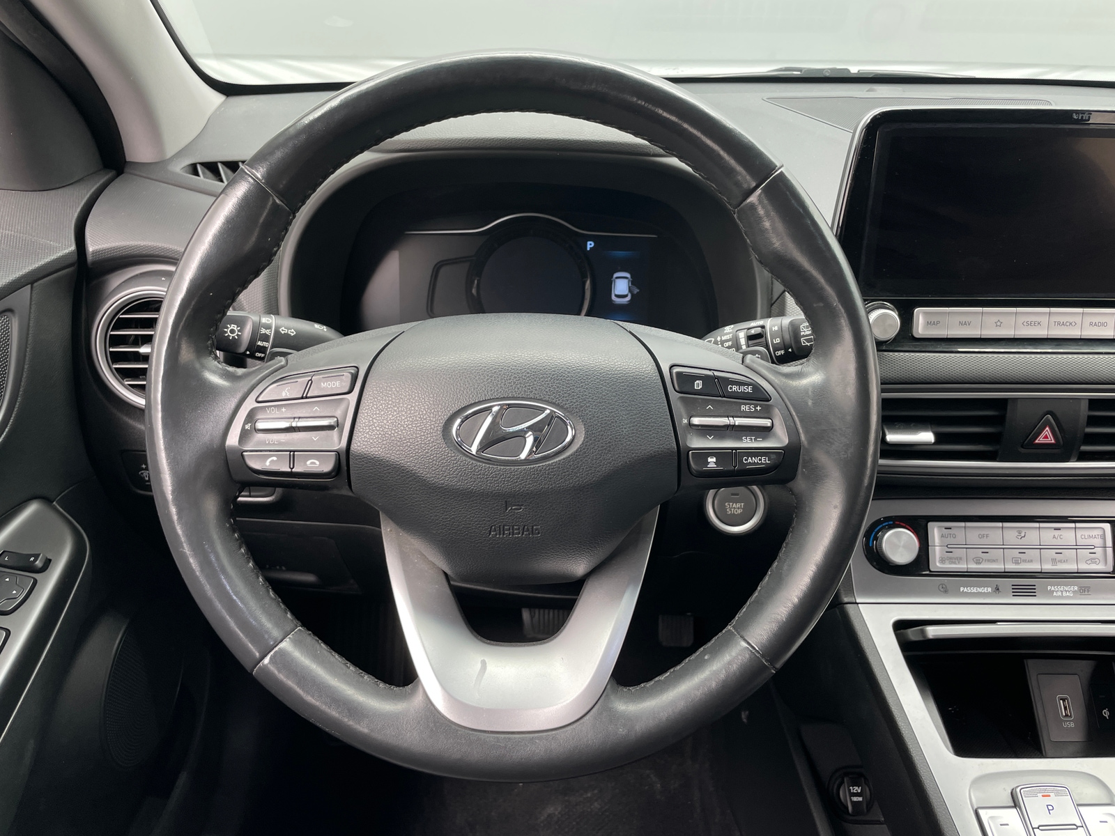 Thumbnail: 2020 Hyundai Kona - 4