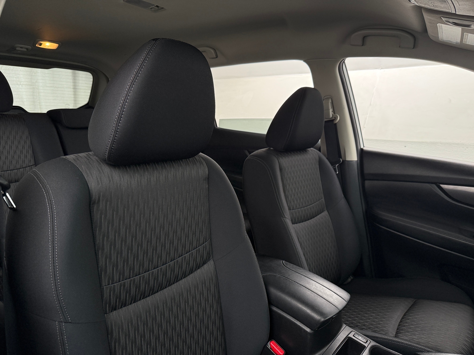 Thumbnail: 2018 Nissan Rogue - 2