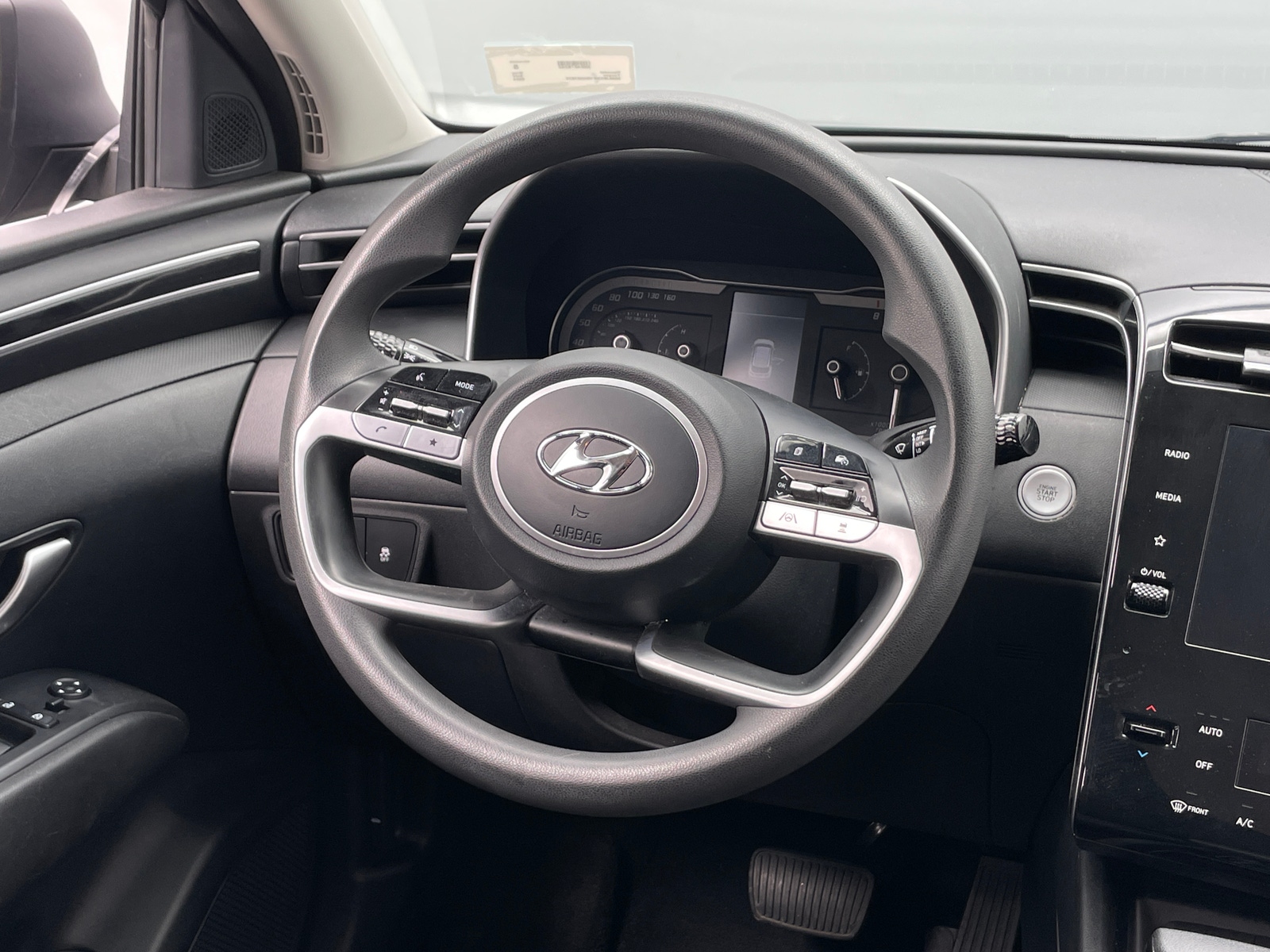 Thumbnail: 2024 Hyundai Tucson - 5