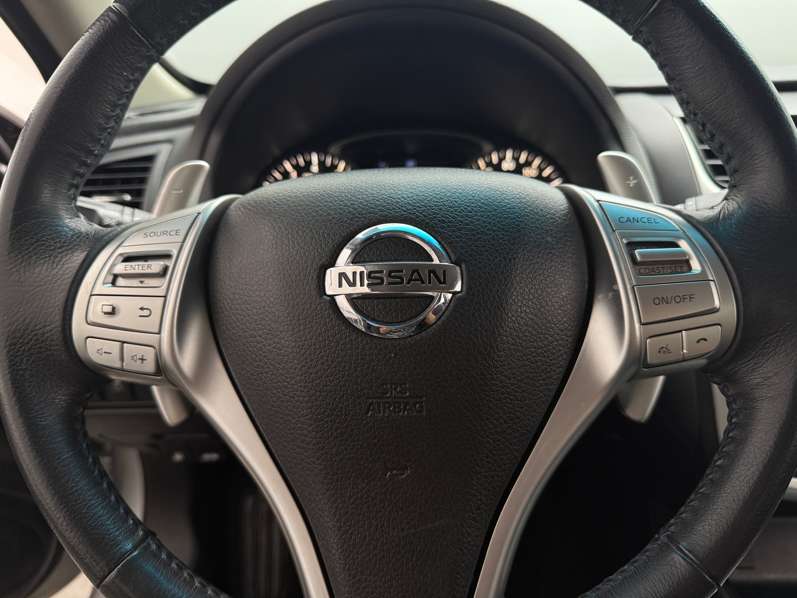 Thumbnail: 2017 Nissan Altima - 5