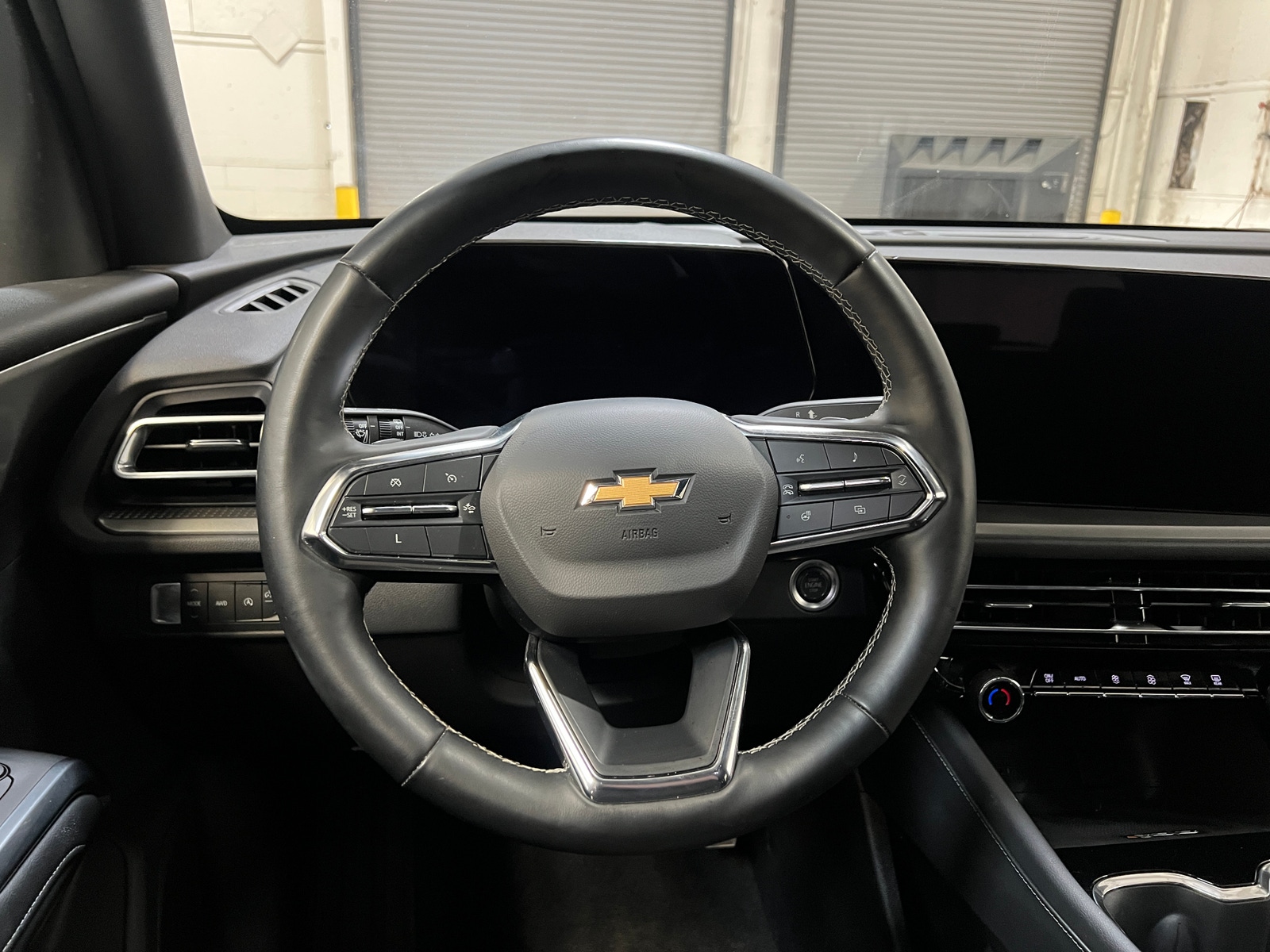 Thumbnail: 2024 Chevrolet Traverse - 5