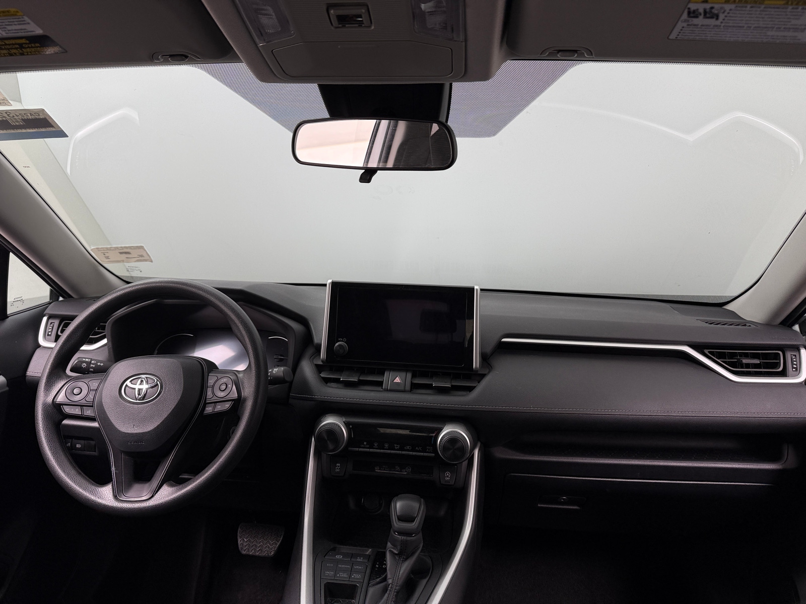 Thumbnail: 2024 Toyota RAV4 - 3