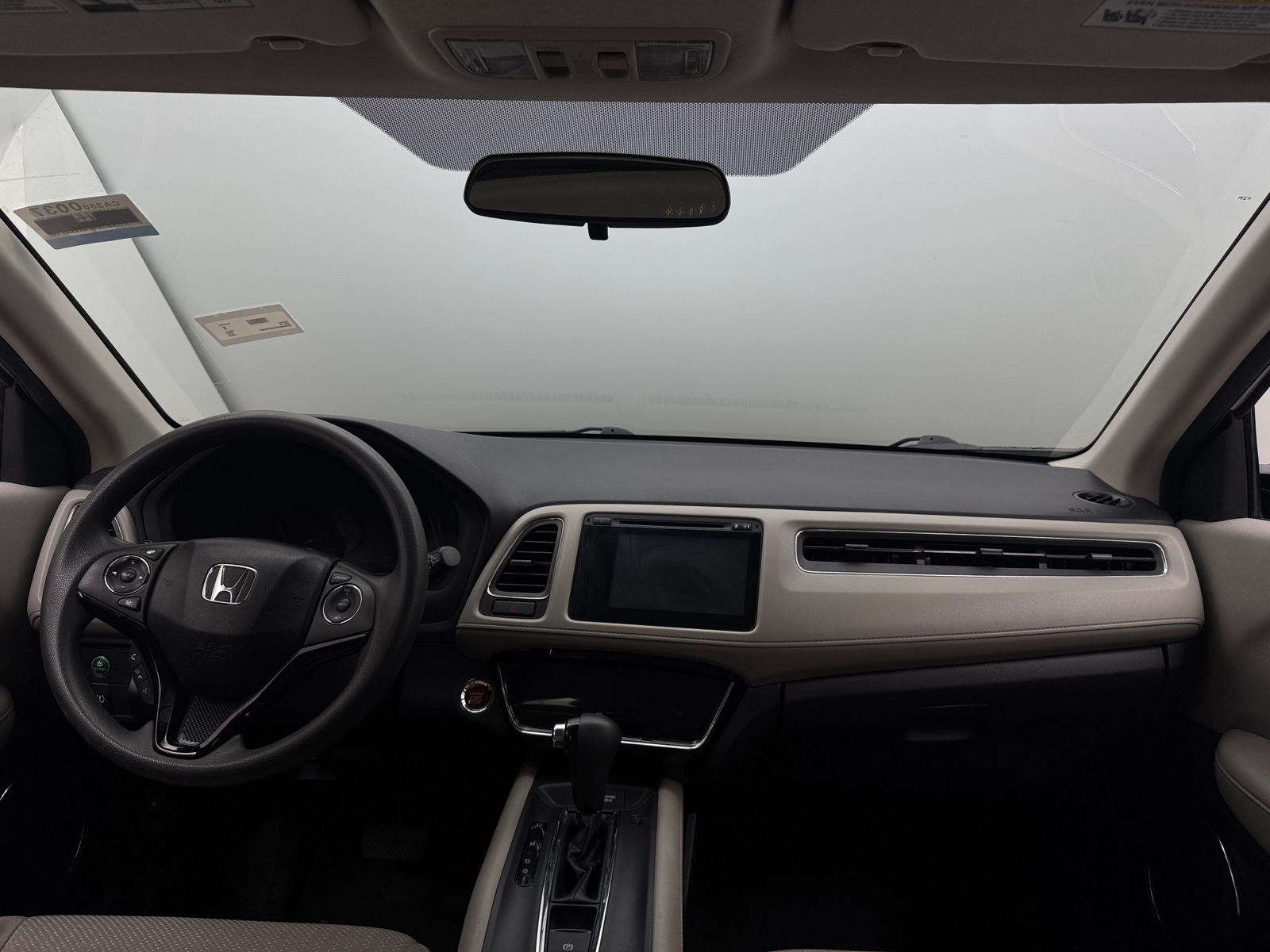 Thumbnail: 2016 Honda HR-V - 3