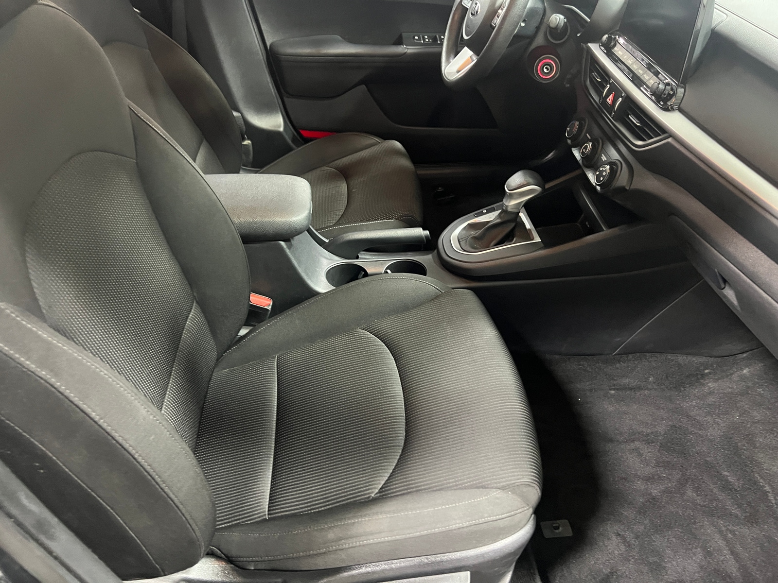 Thumbnail: 2021 Kia Forte - 2