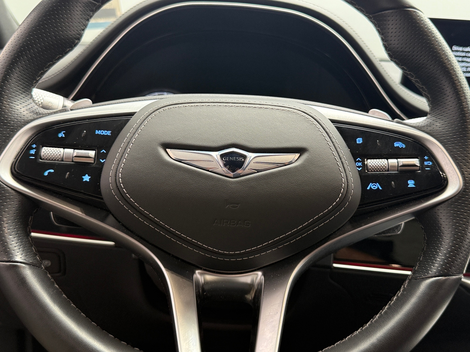 Thumbnail: 2022 Genesis GV70 - 4