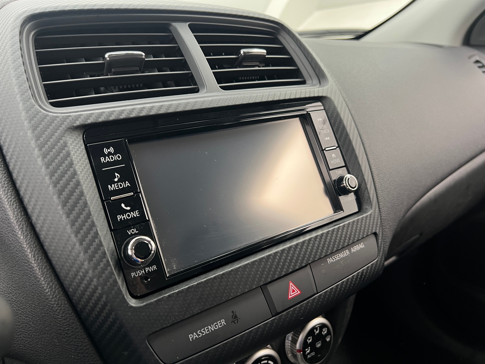 Thumbnail: 2024 Mitsubishi Outlander Sport - 4