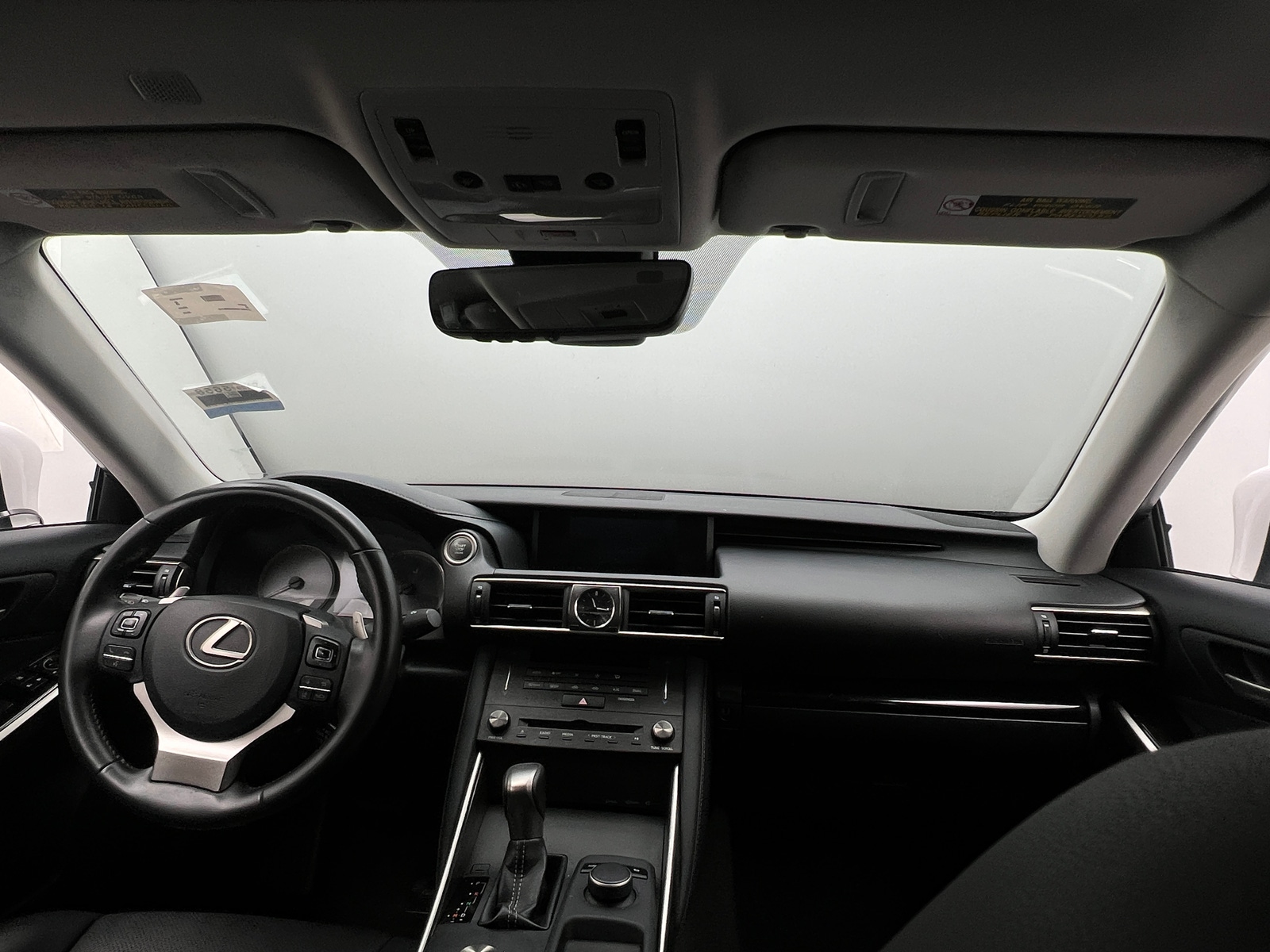 Thumbnail: 2019 Lexus IS - 3