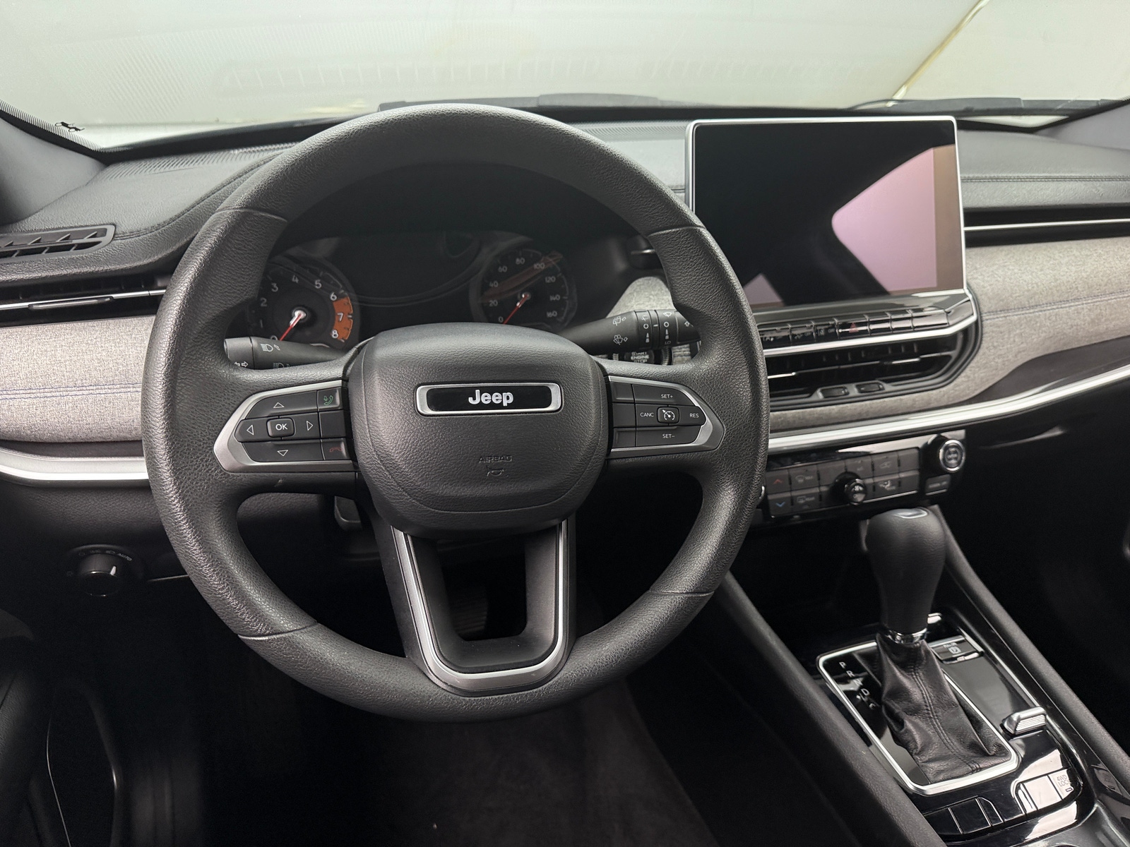 Thumbnail: 2023 Jeep Compass - 5