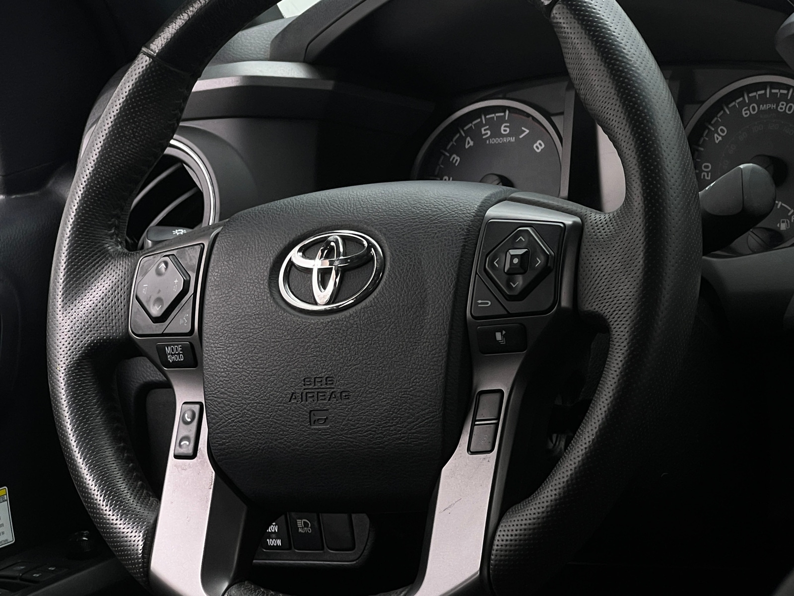 Thumbnail: 2019 Toyota Tacoma - 5