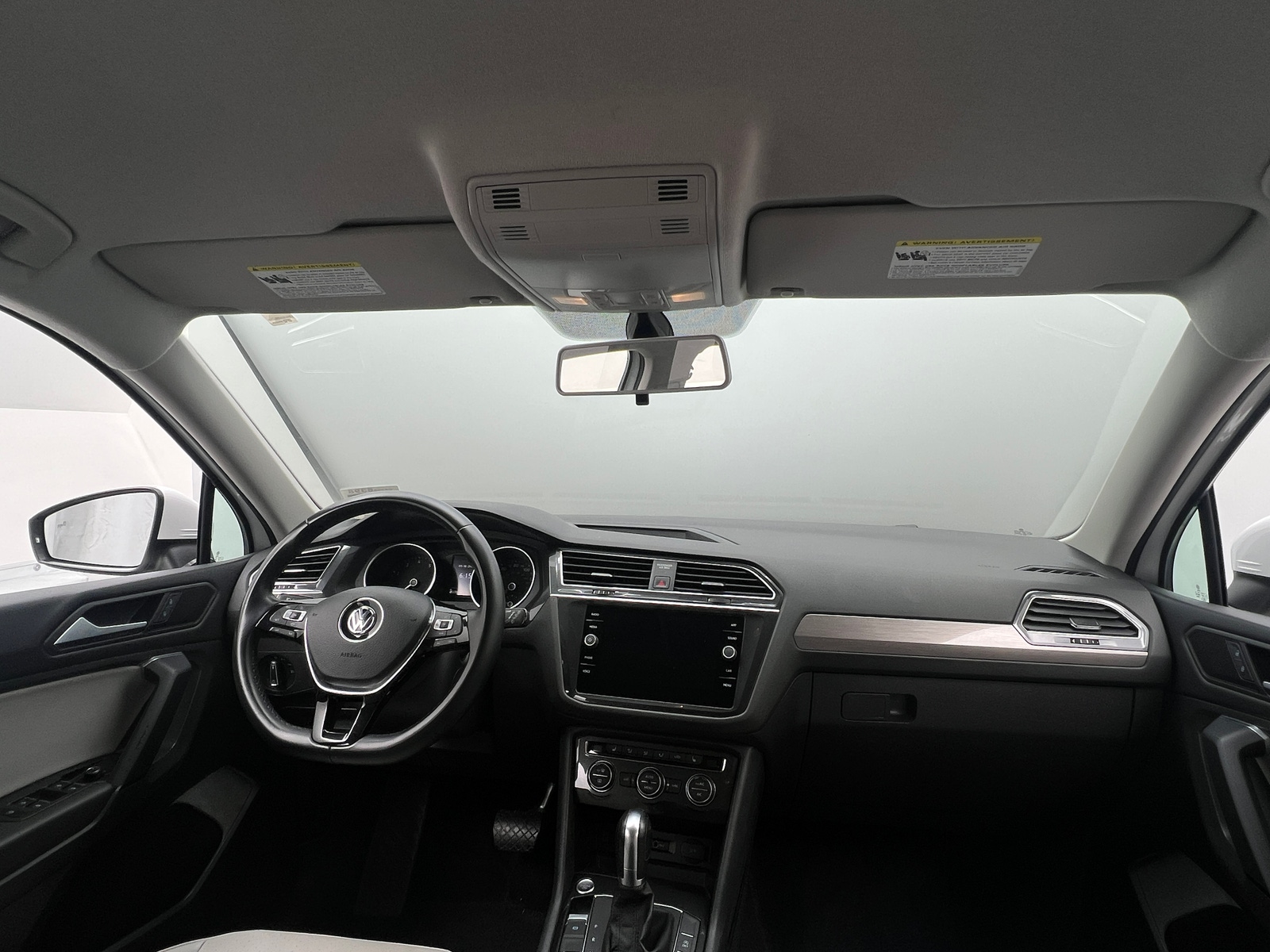Thumbnail: 2019 Volkswagen Tiguan - 2