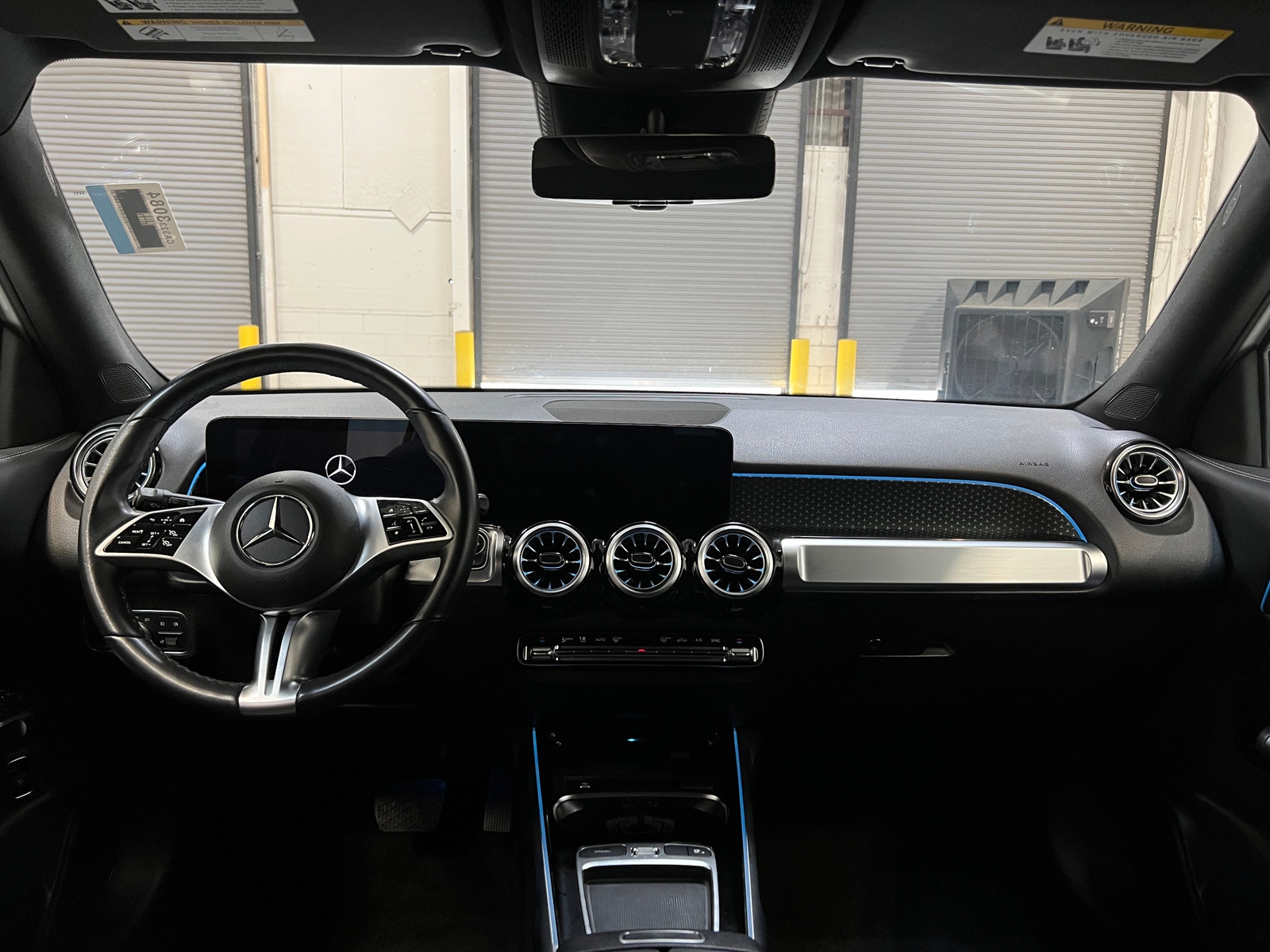 Thumbnail: 2024 Mercedes-Benz GLB - 2