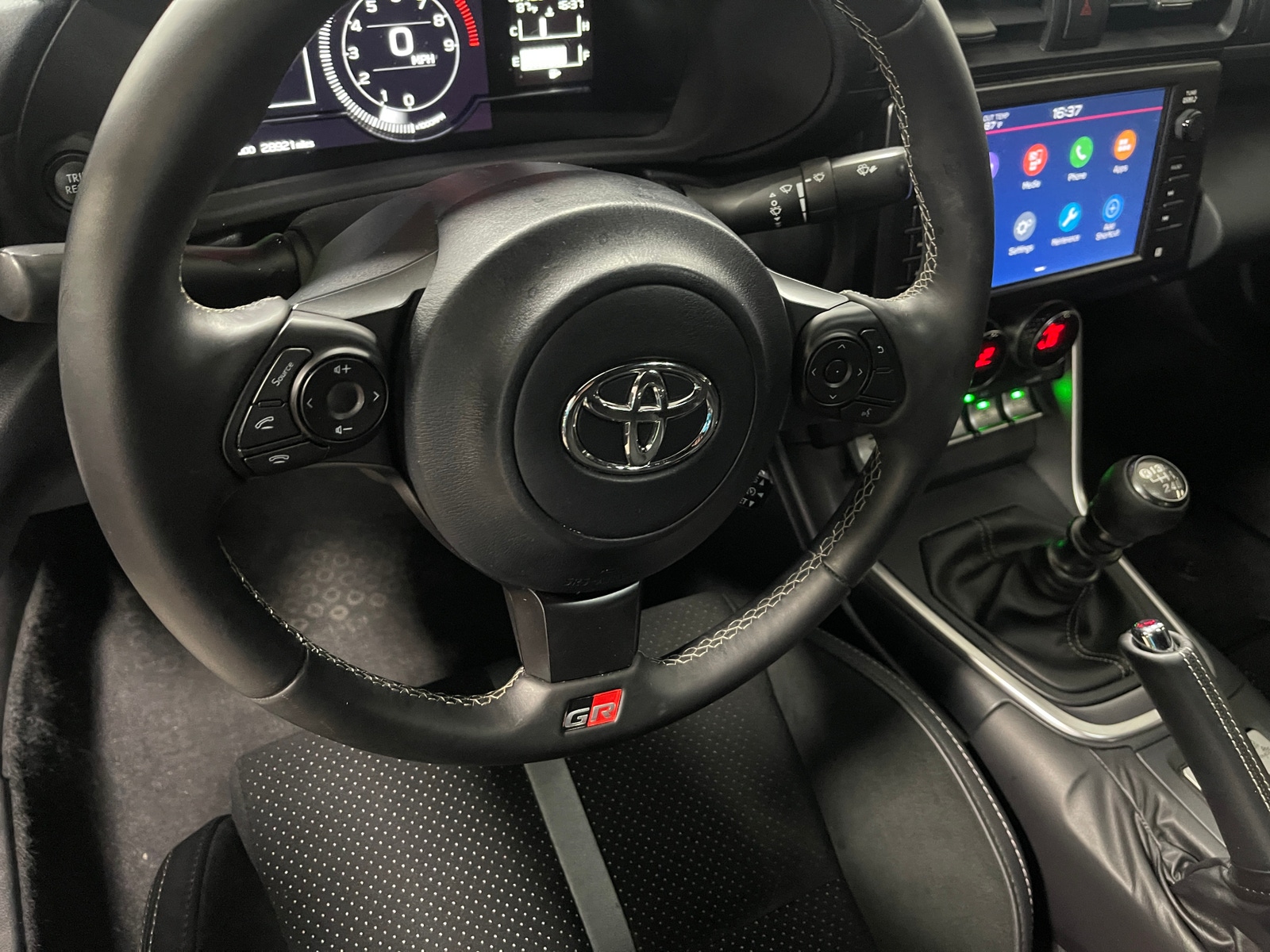 Thumbnail: 2023 Toyota GR86 - 3