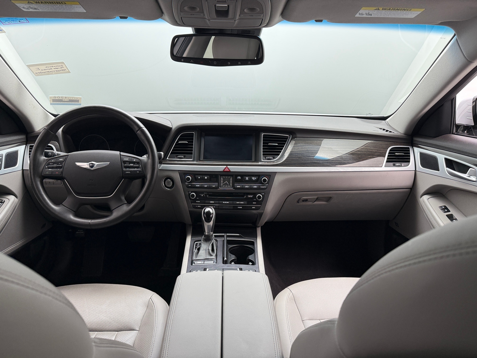 Thumbnail: 2015 Hyundai Genesis - 2