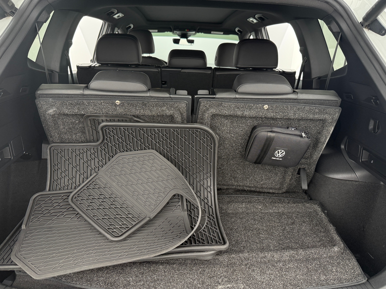 Thumbnail: 2022 Volkswagen Tiguan - 6