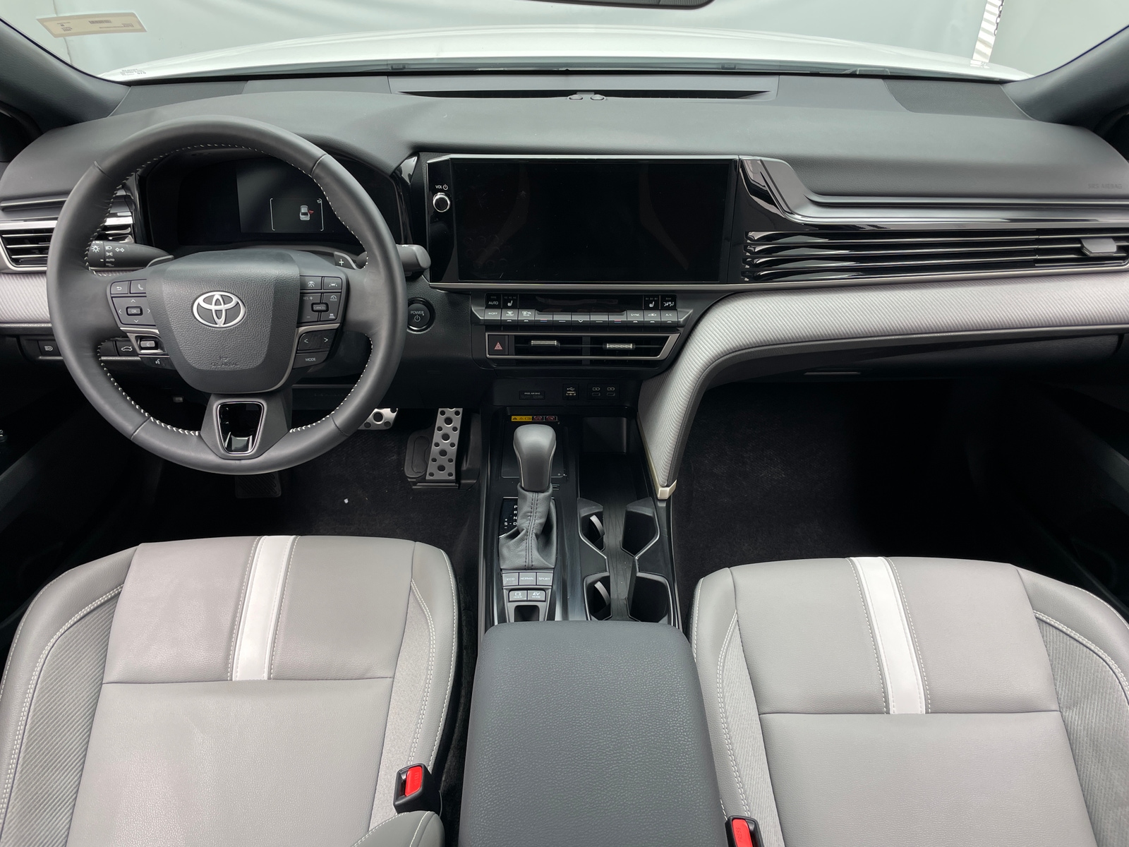 Thumbnail: 2025 Toyota Camry - 2
