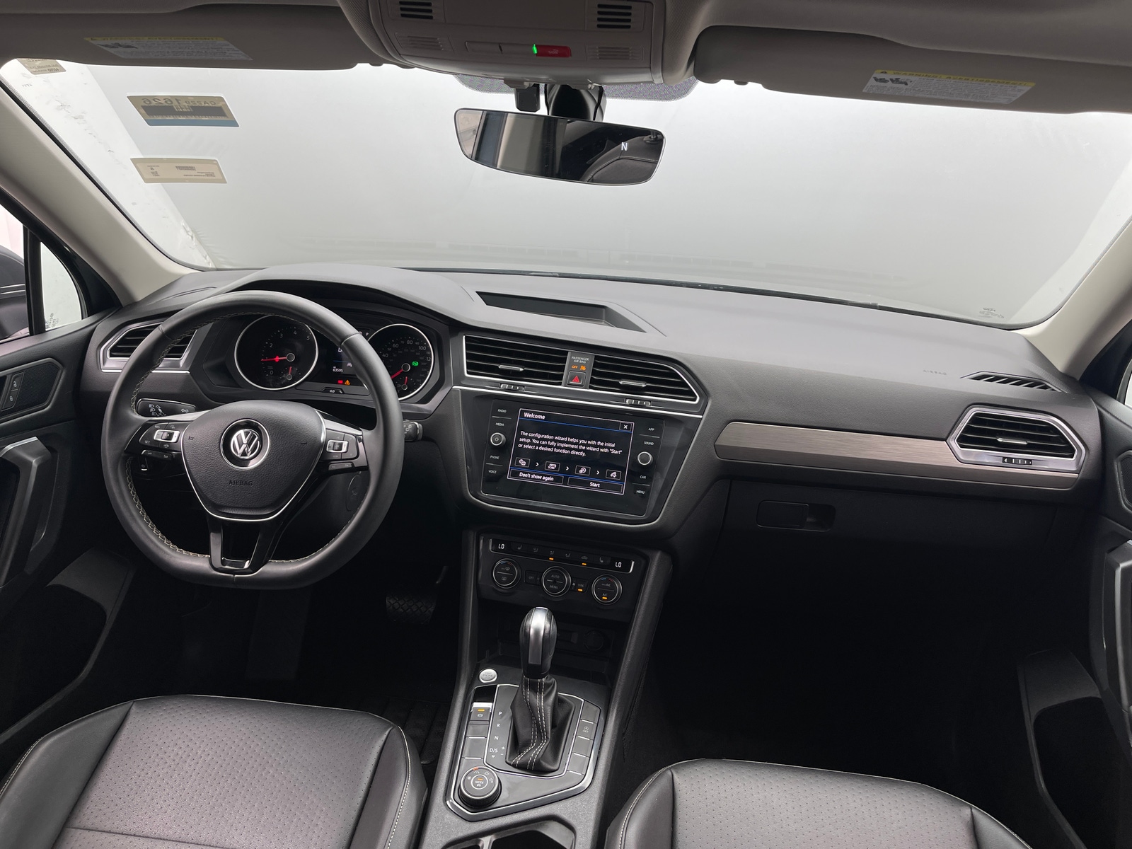 Thumbnail: 2021 Volkswagen Tiguan - 2