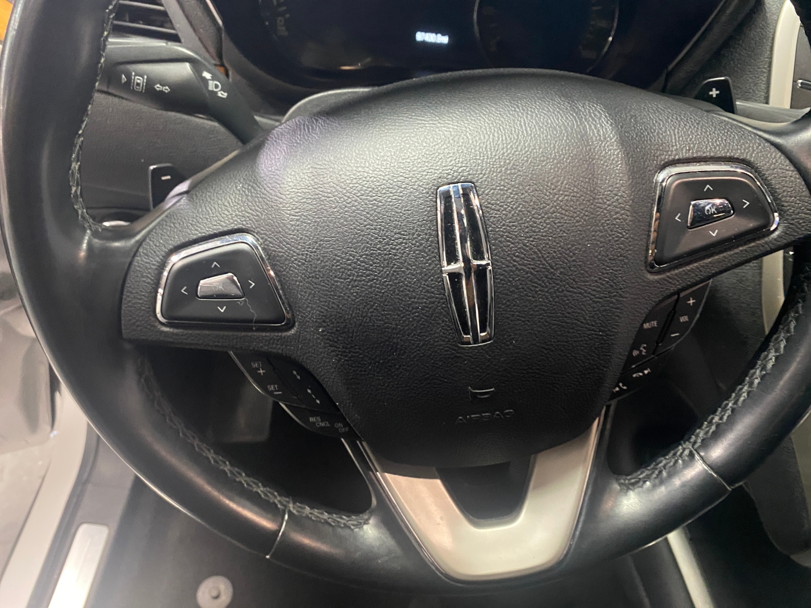 Thumbnail: 2017 Lincoln MKC - 4