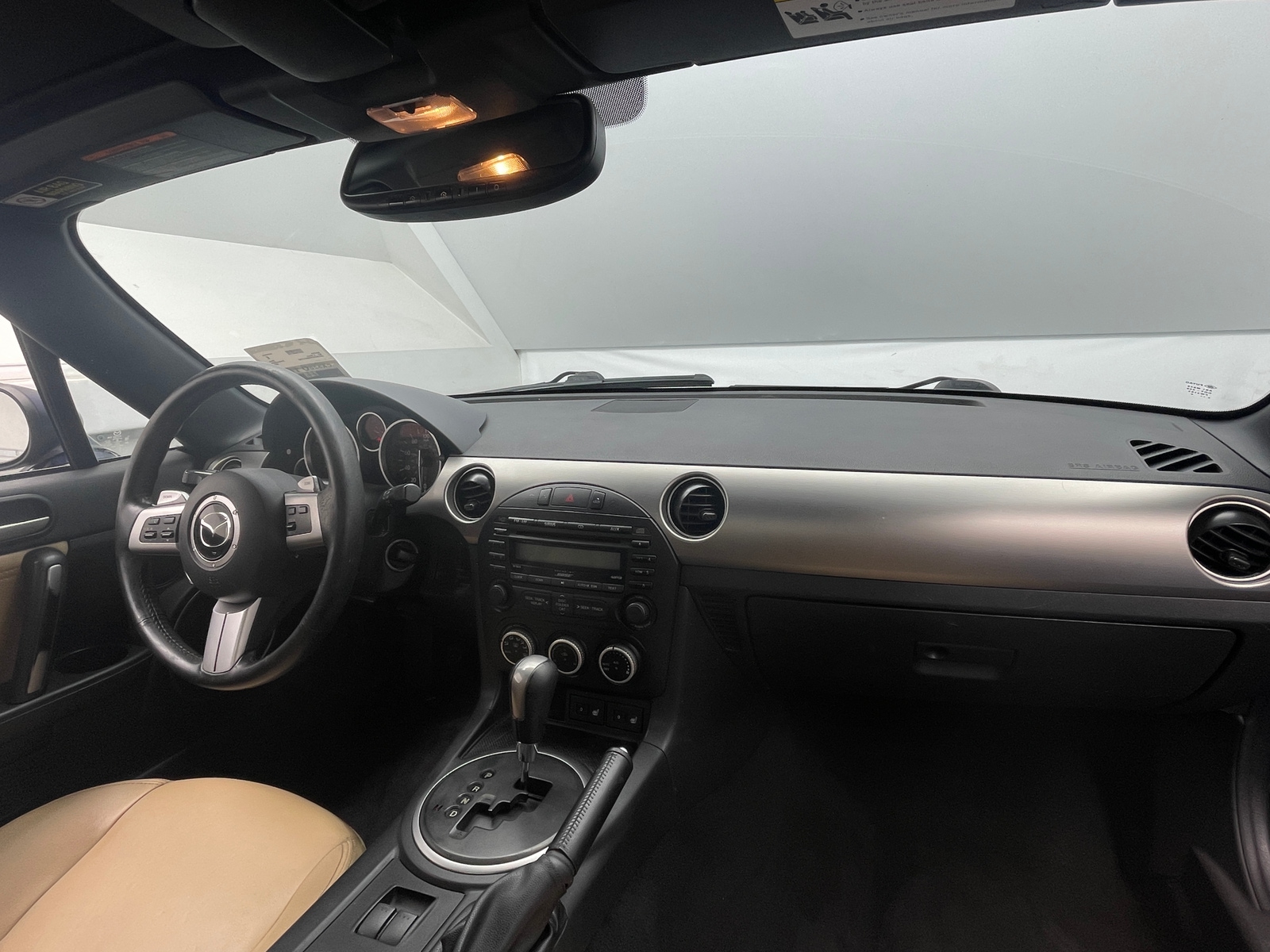 Thumbnail: 2011 Mazda MX-5 Miata - 2
