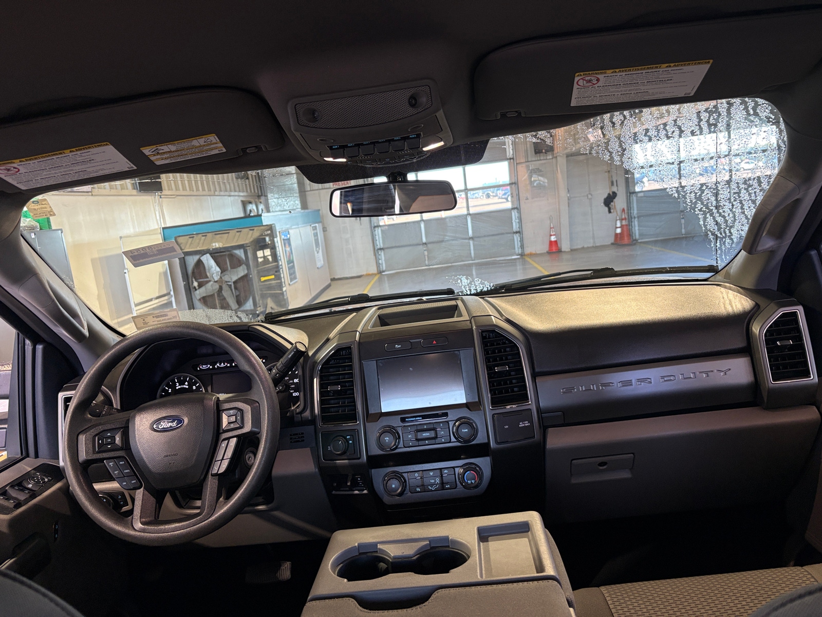 Thumbnail: 2019 Ford Econoline - 3