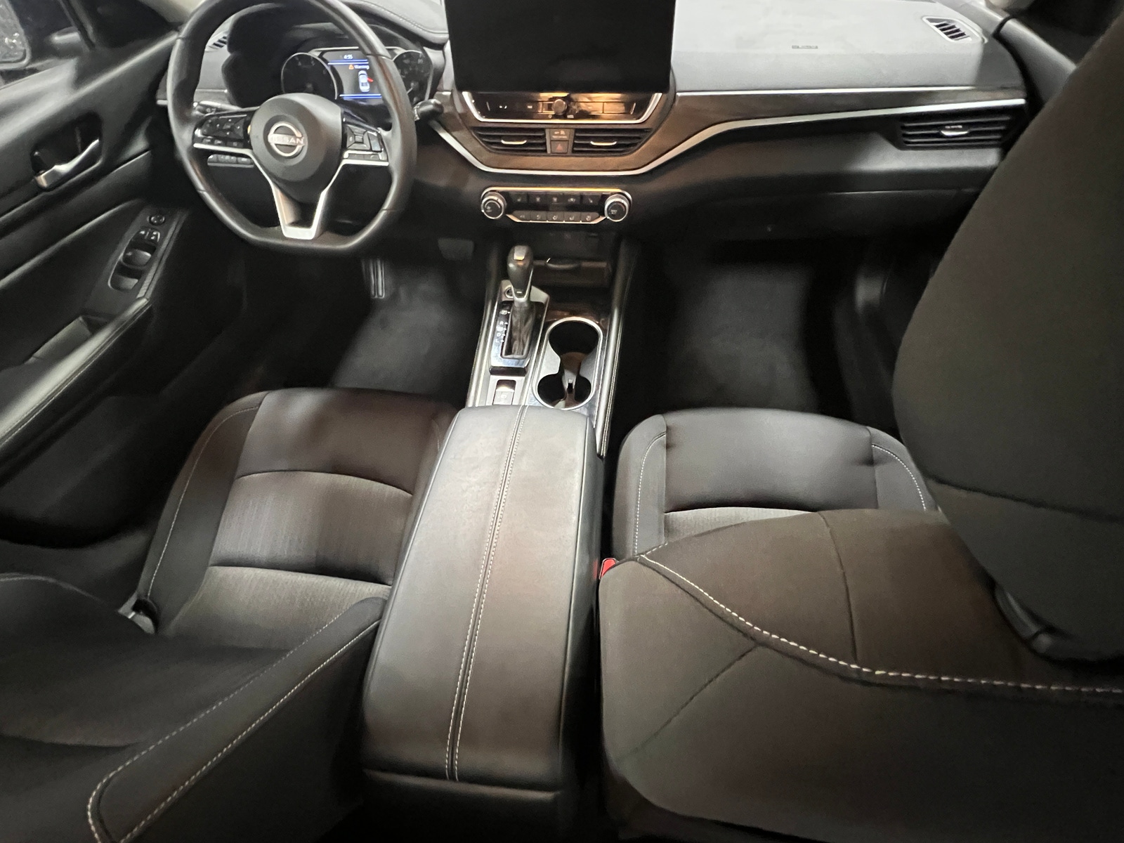 Thumbnail: 2024 Nissan Altima - 3