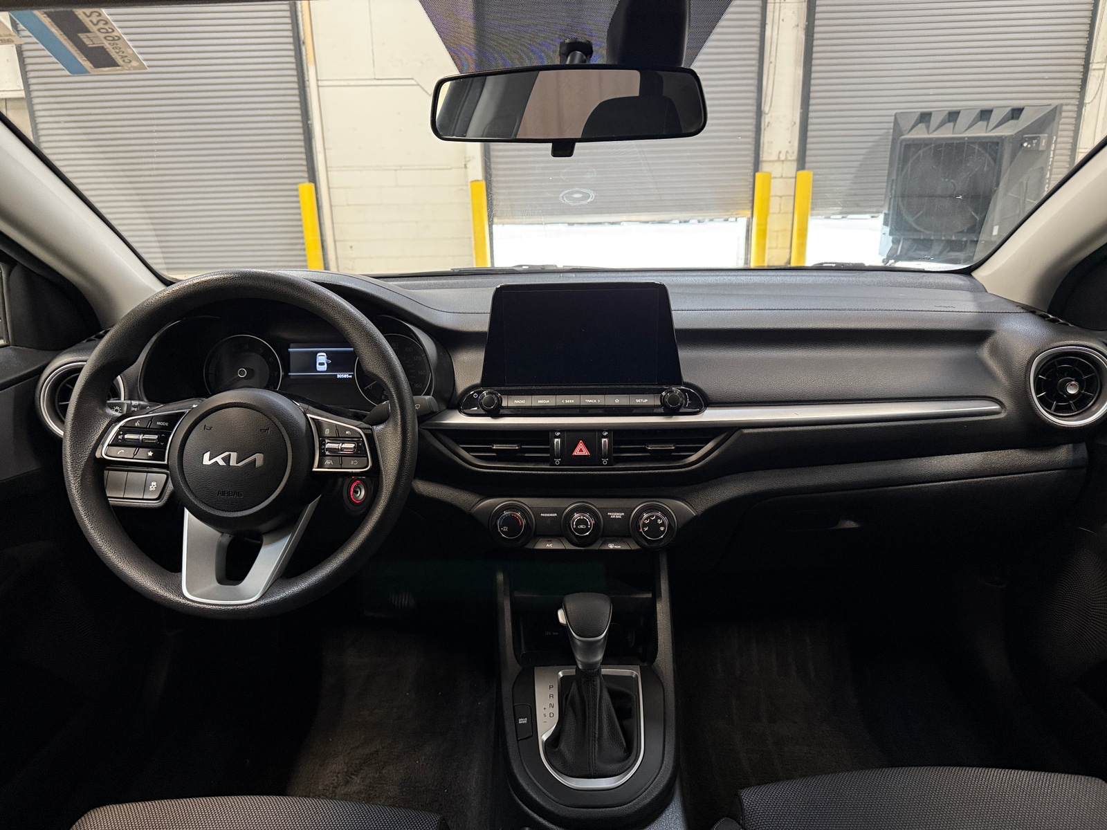 Thumbnail: 2023 Kia Forte - 3