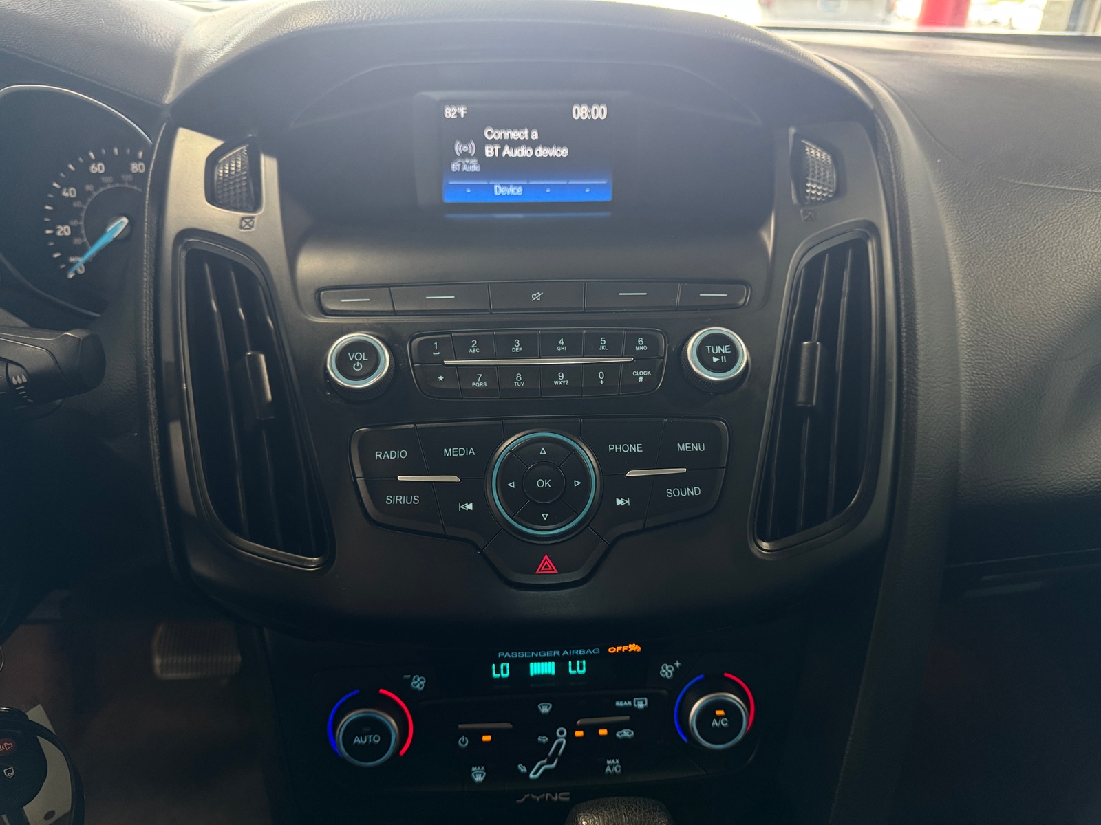 Thumbnail: 2018 Ford Focus - 4