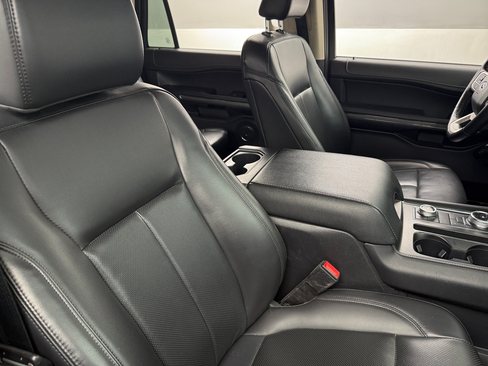 Thumbnail: 2022 Ford Expedition MAX - 2