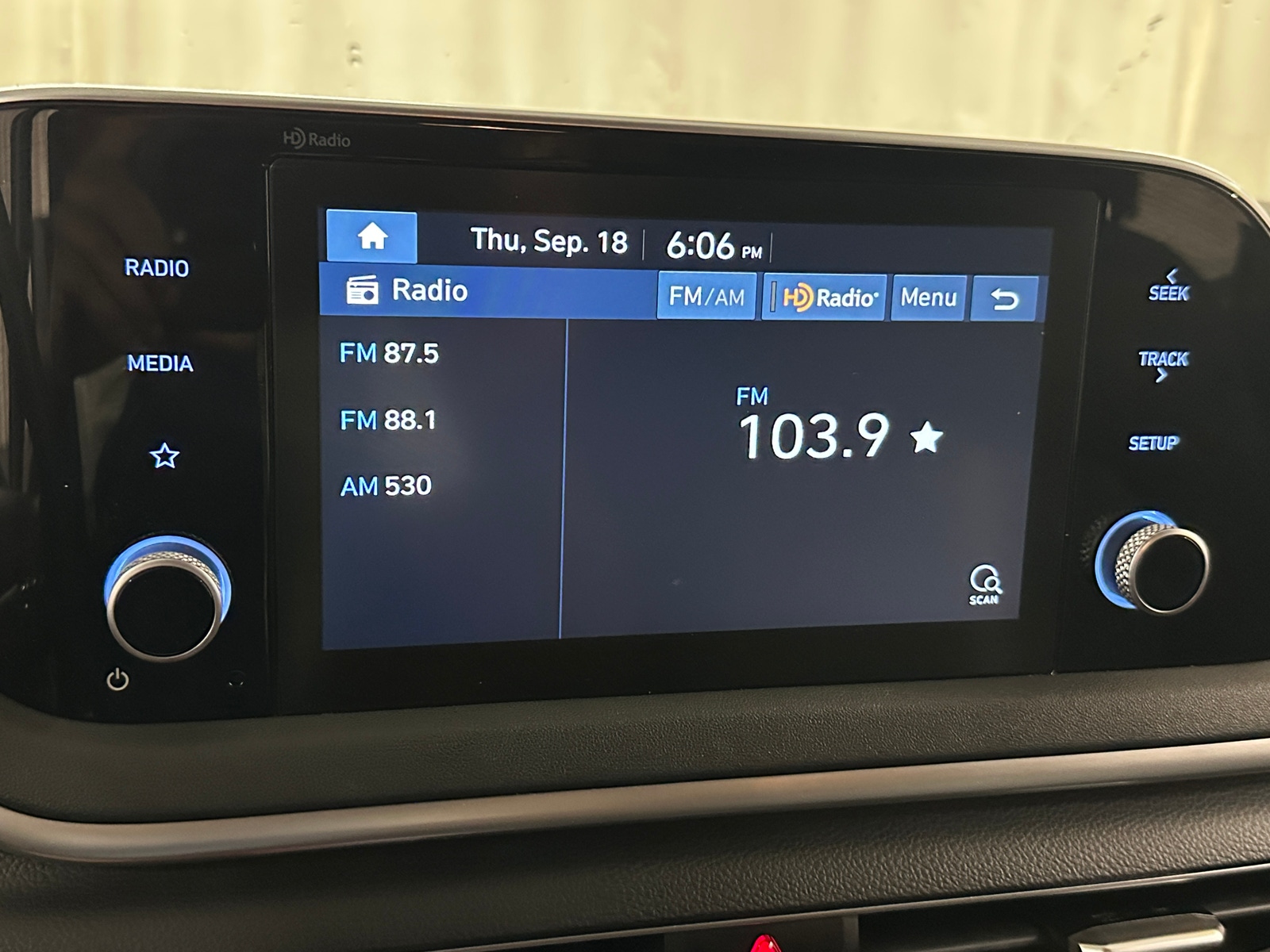 Thumbnail: 2021 Hyundai Sonata - 4
