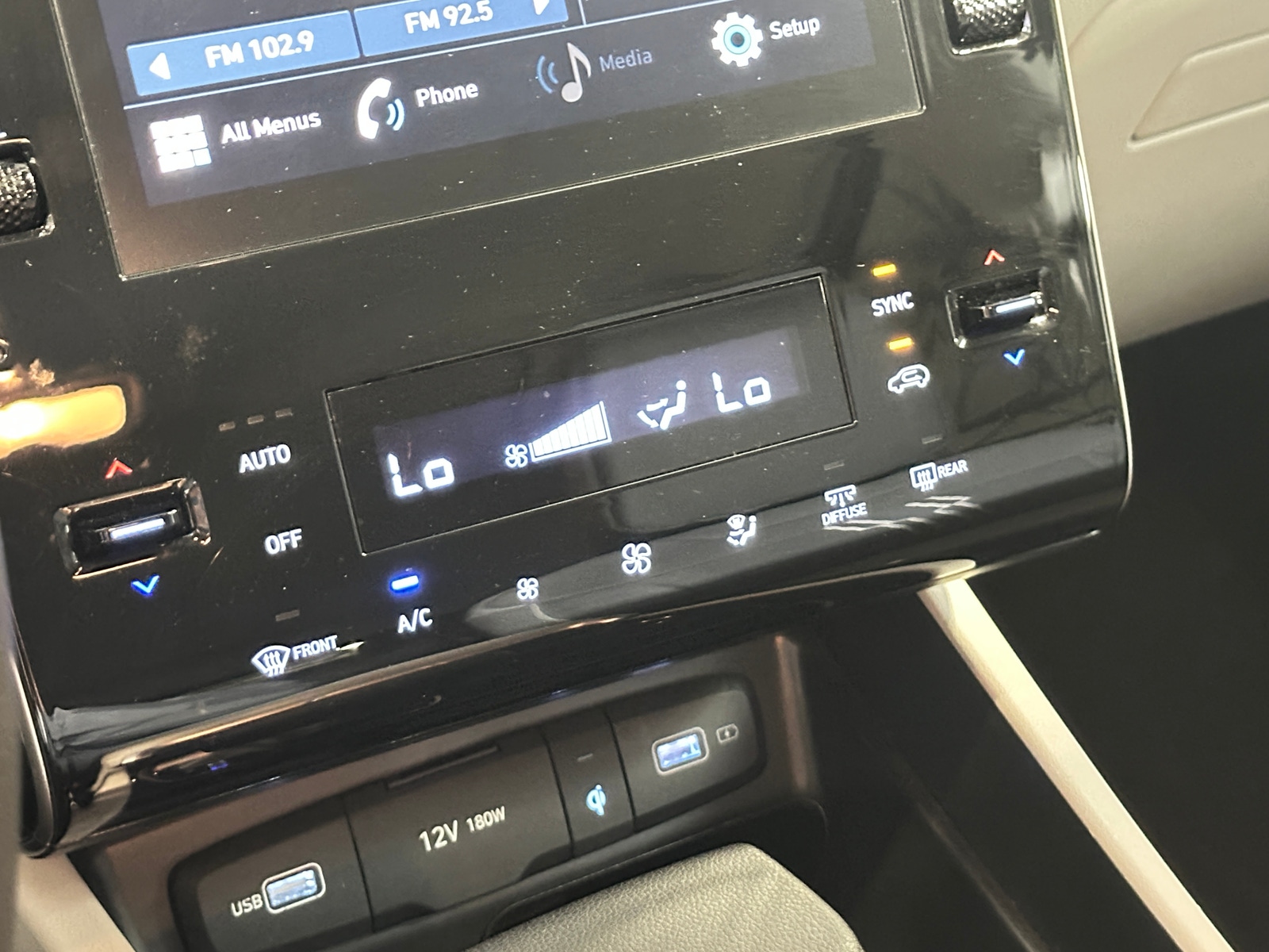 Thumbnail: 2024 Hyundai Tucson - 4
